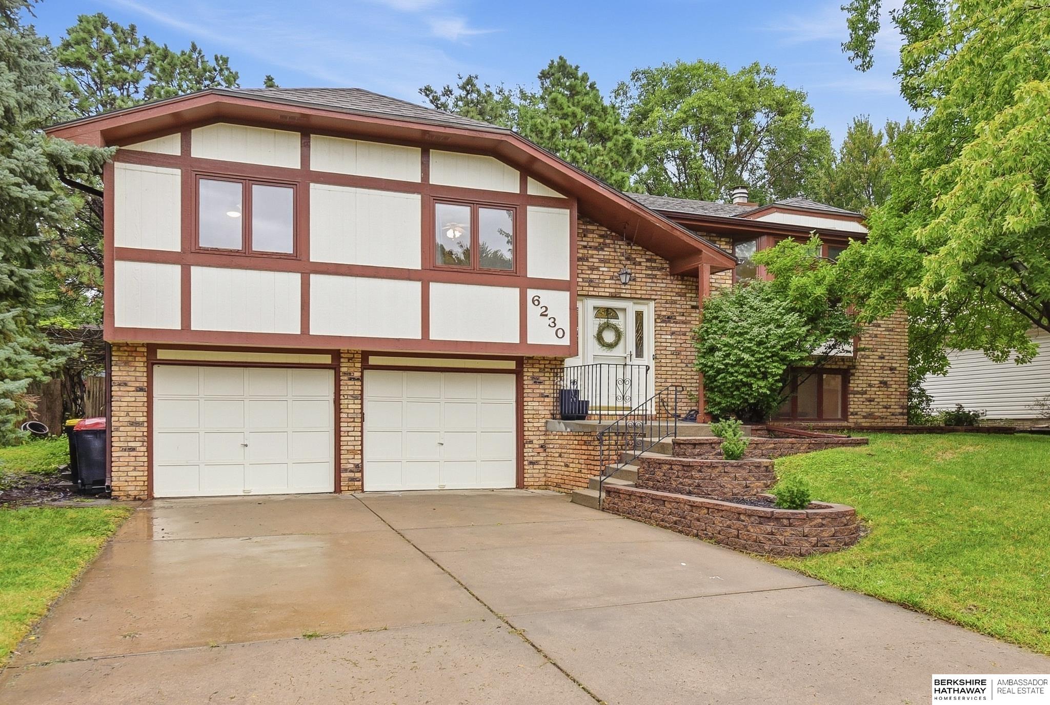 6230 Deerwood Drive — photo