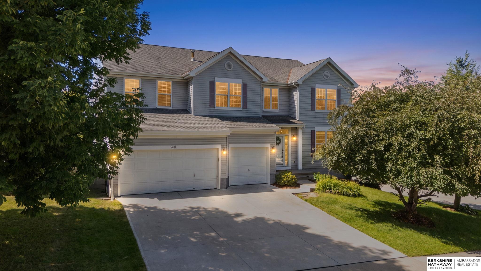 16147 U Circle — photo