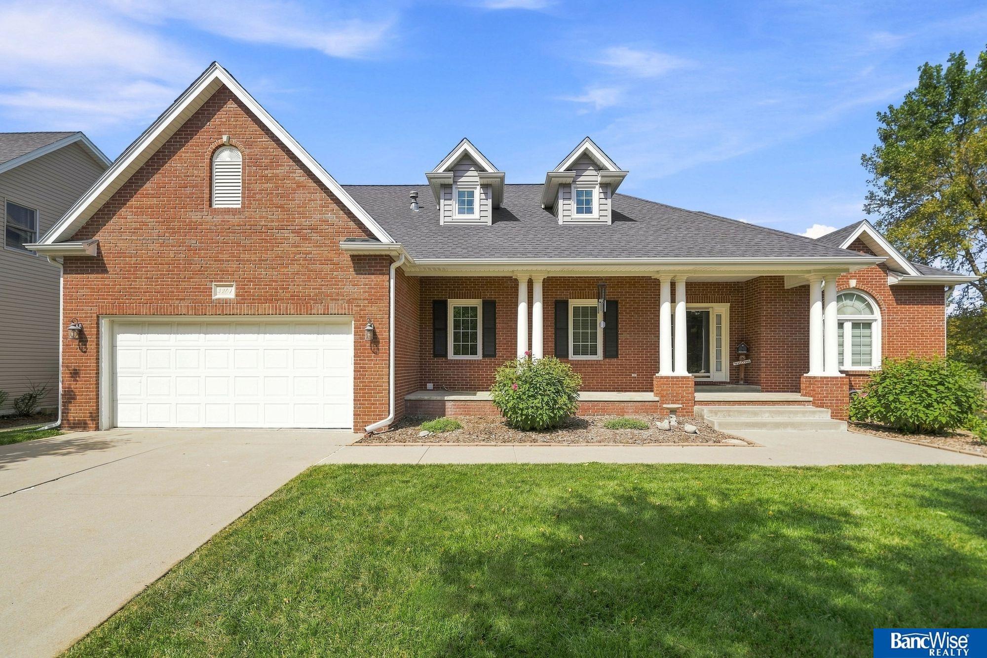 3201 Crown Pointe Road — photo