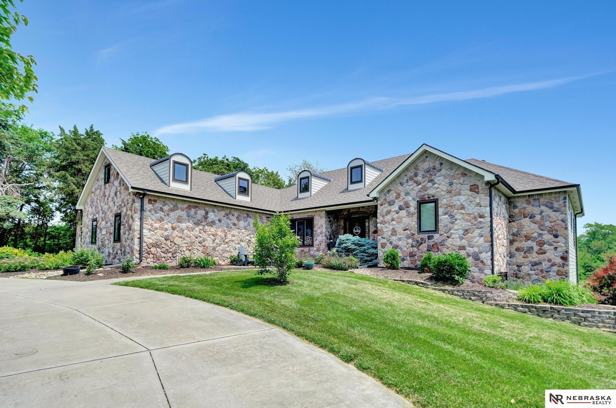 3940 Nicholas Court, Roca, NE 68430 — photo 2
