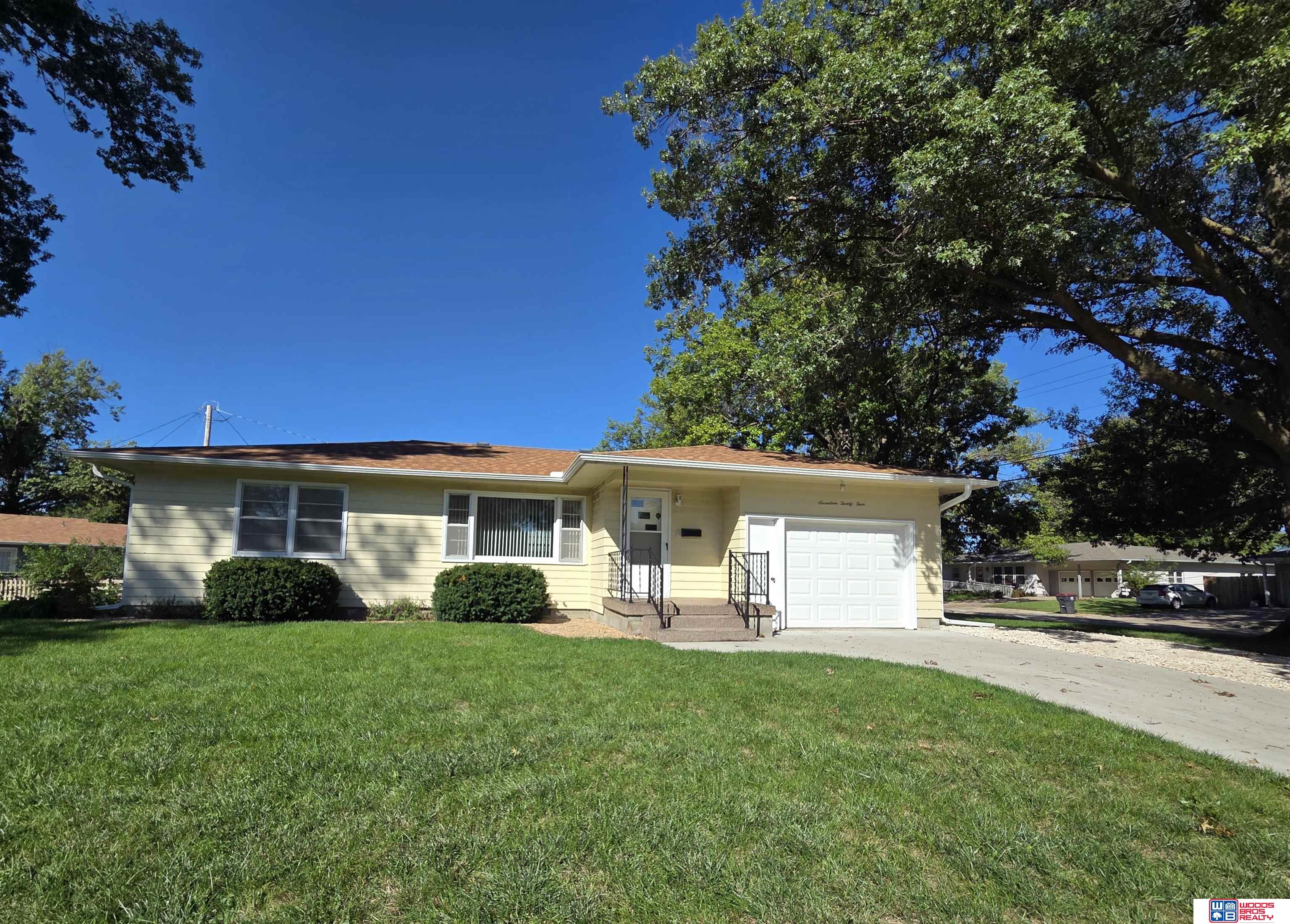 1724 William Drive — photo