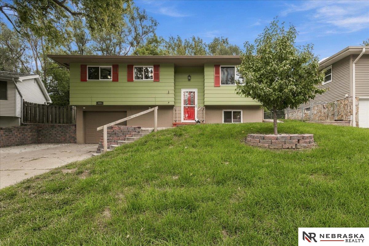 123 James Street — photo