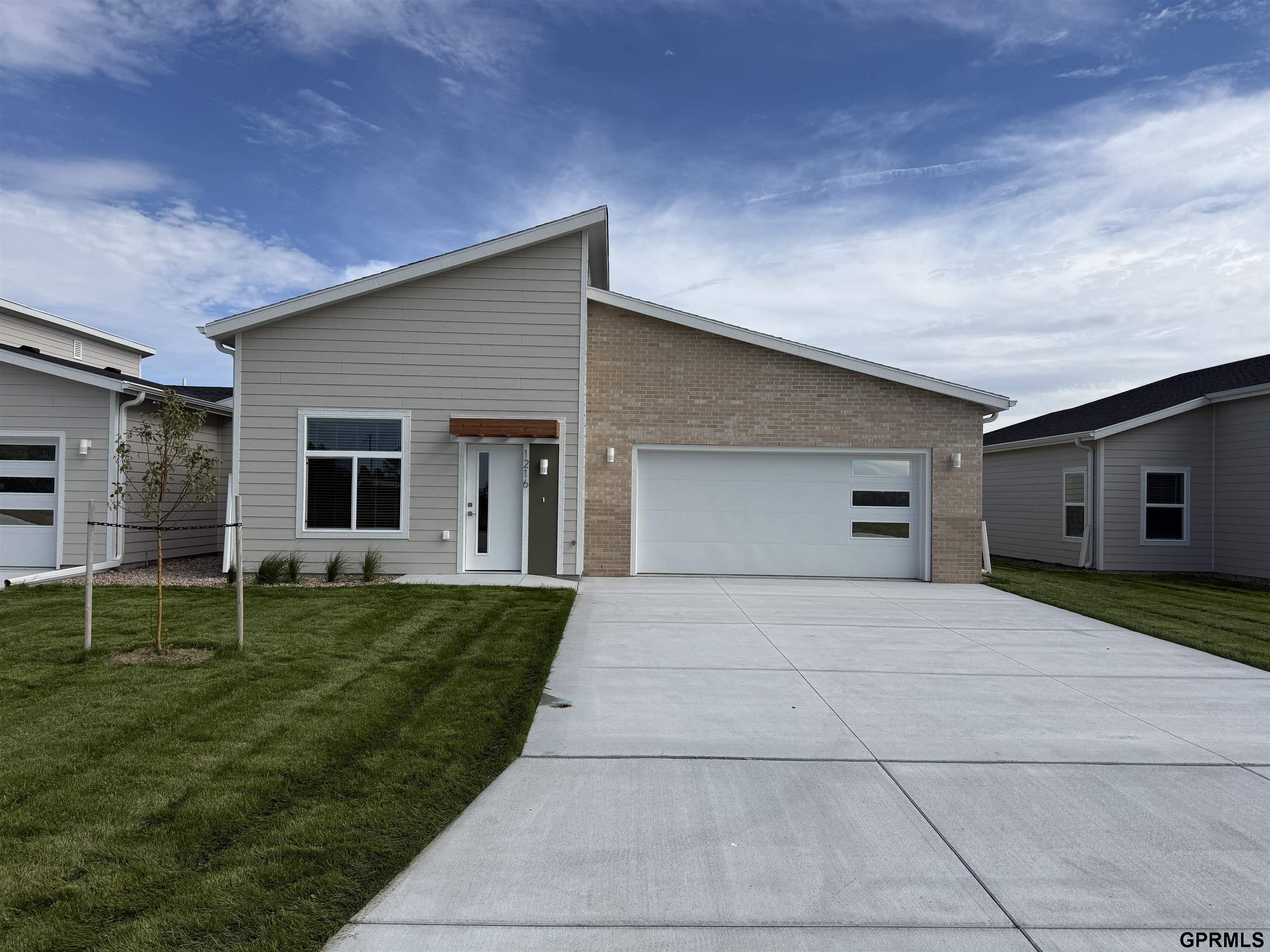 1216 Wycoff Drive — photo