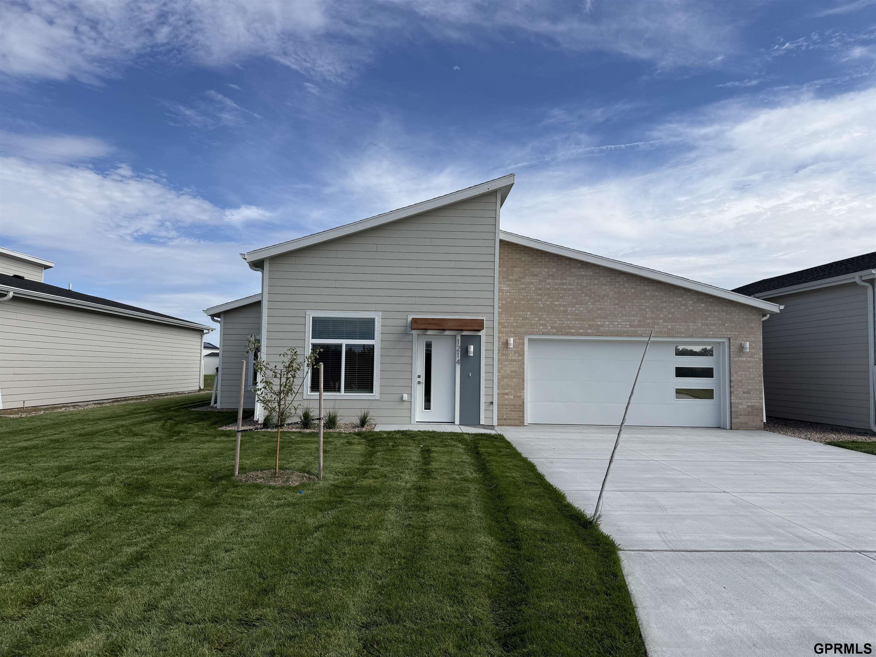 1214 Wycoff Drive — photo