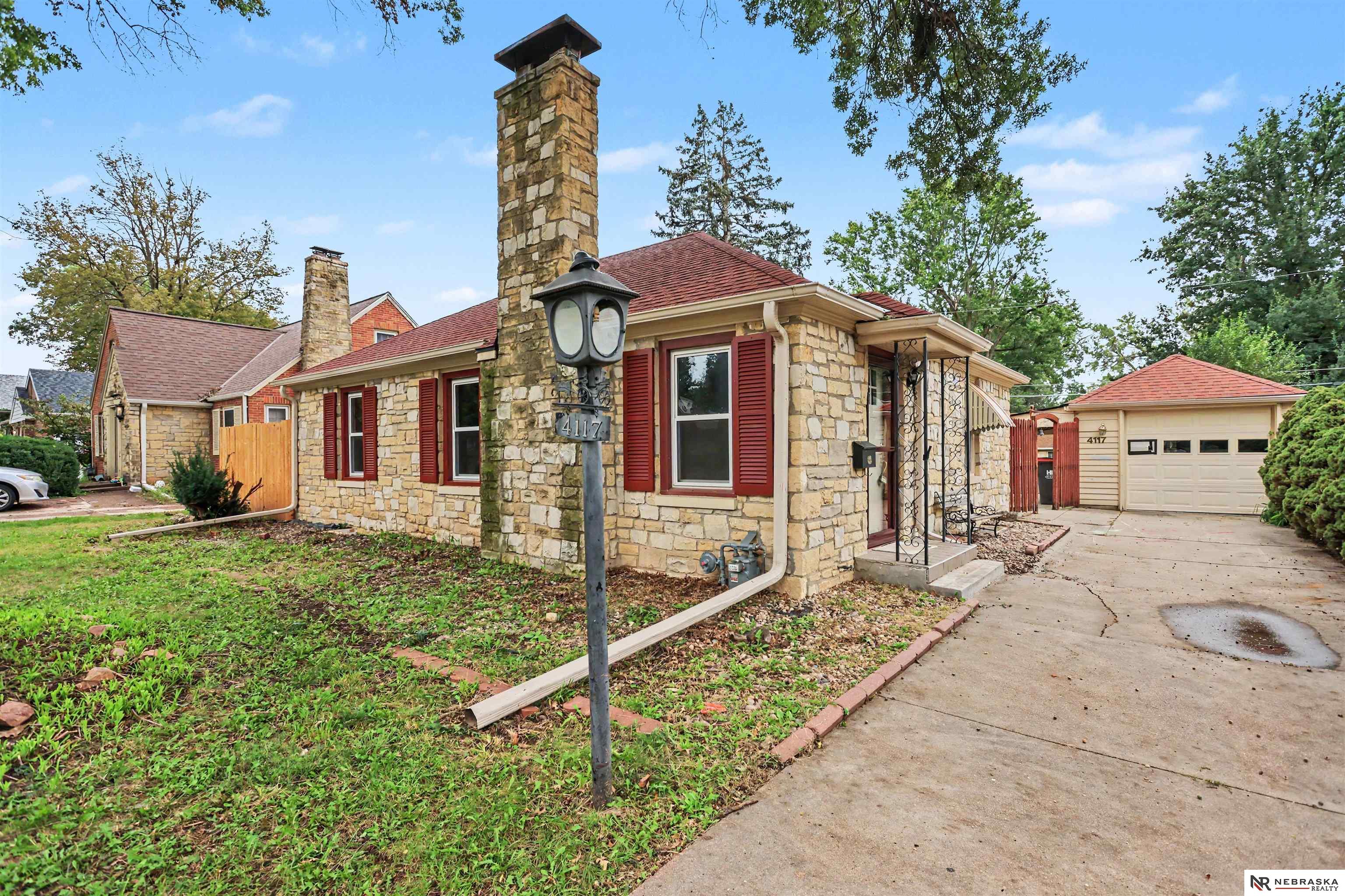 4117 Washington Street — photo