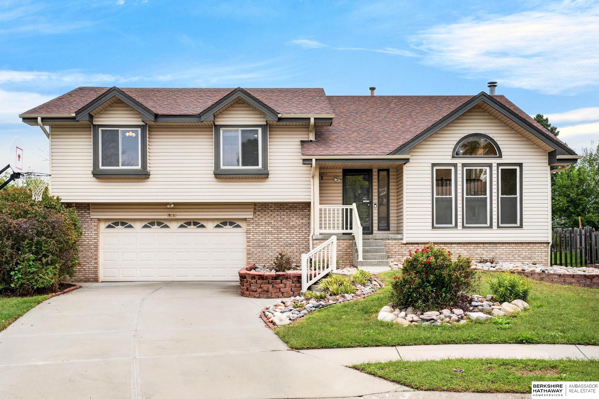 15610 Franklin Circle — photo