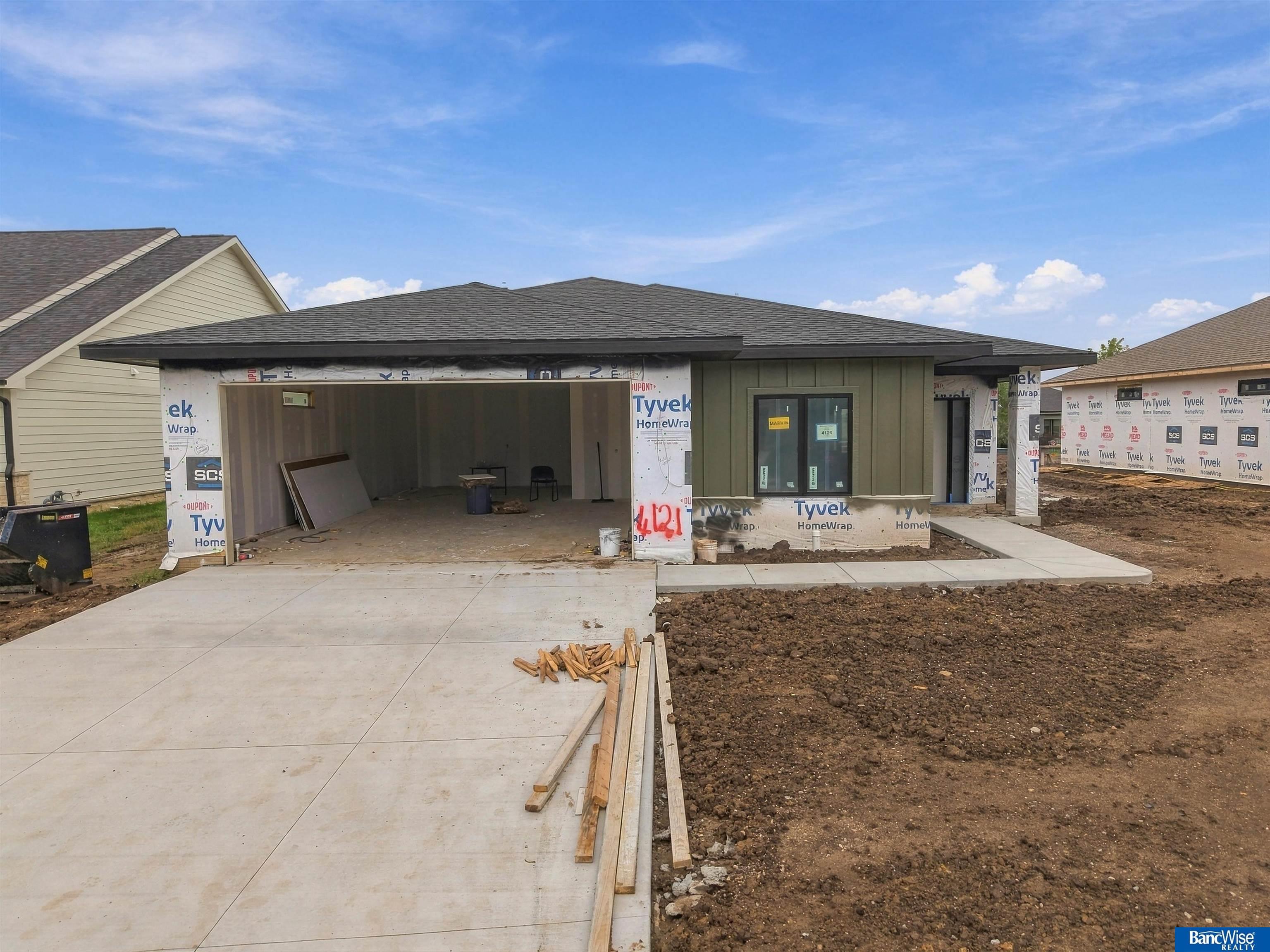 4121 Carnation Drive — photo