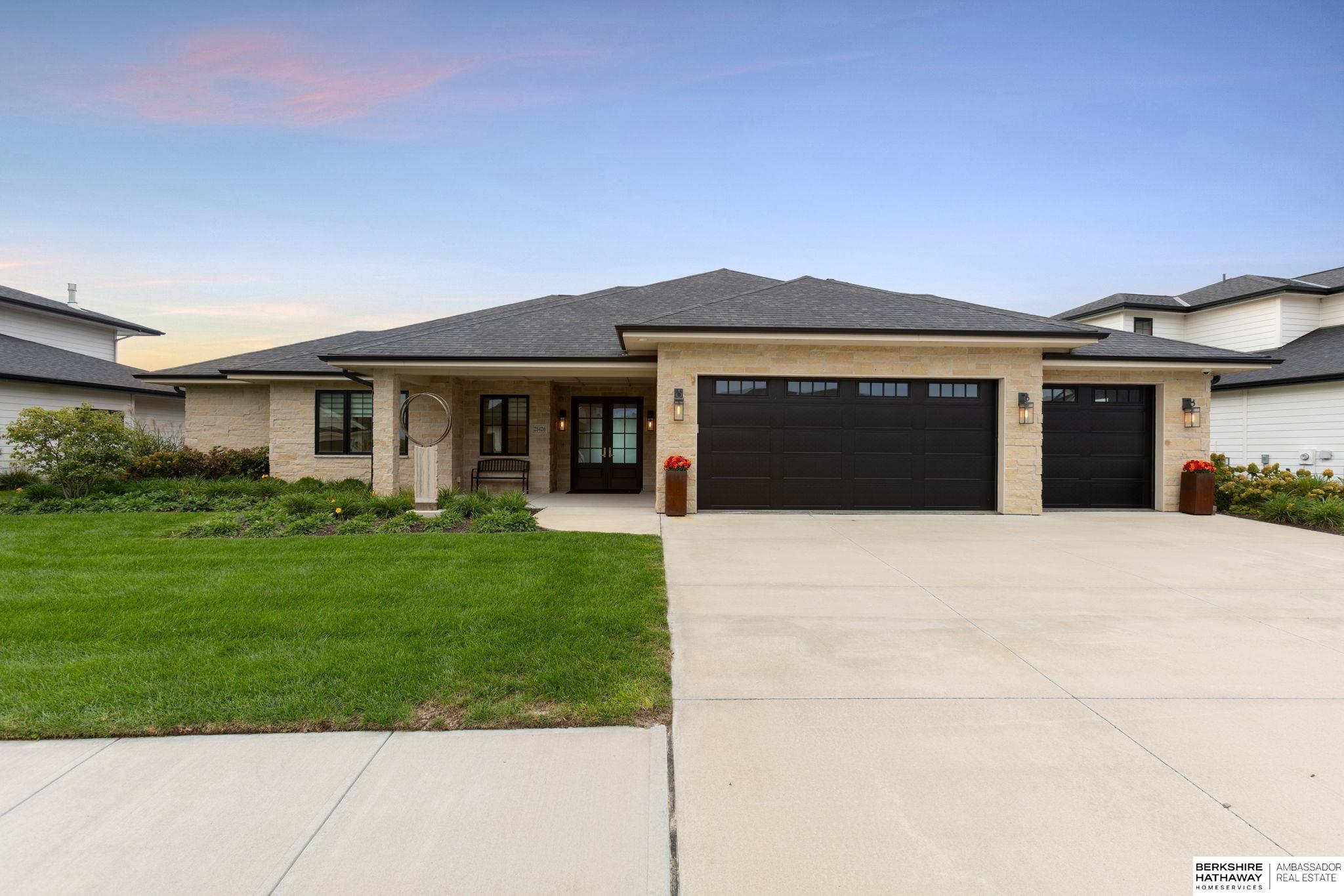 28426 Laurel Circle — photo