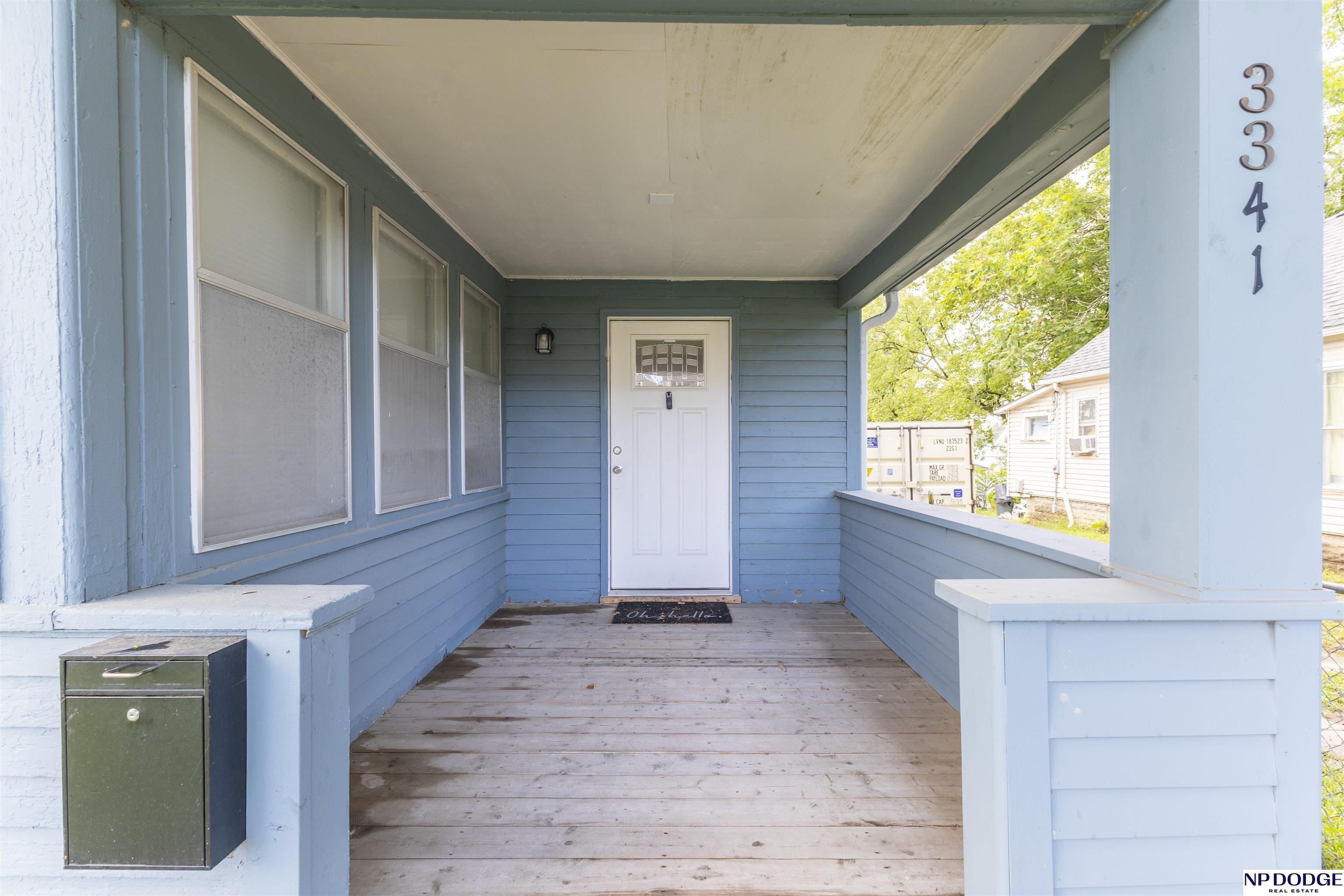 3341 Meredith Avenue — photo