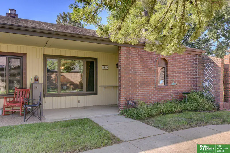 5419 Enterprise Drive — photo