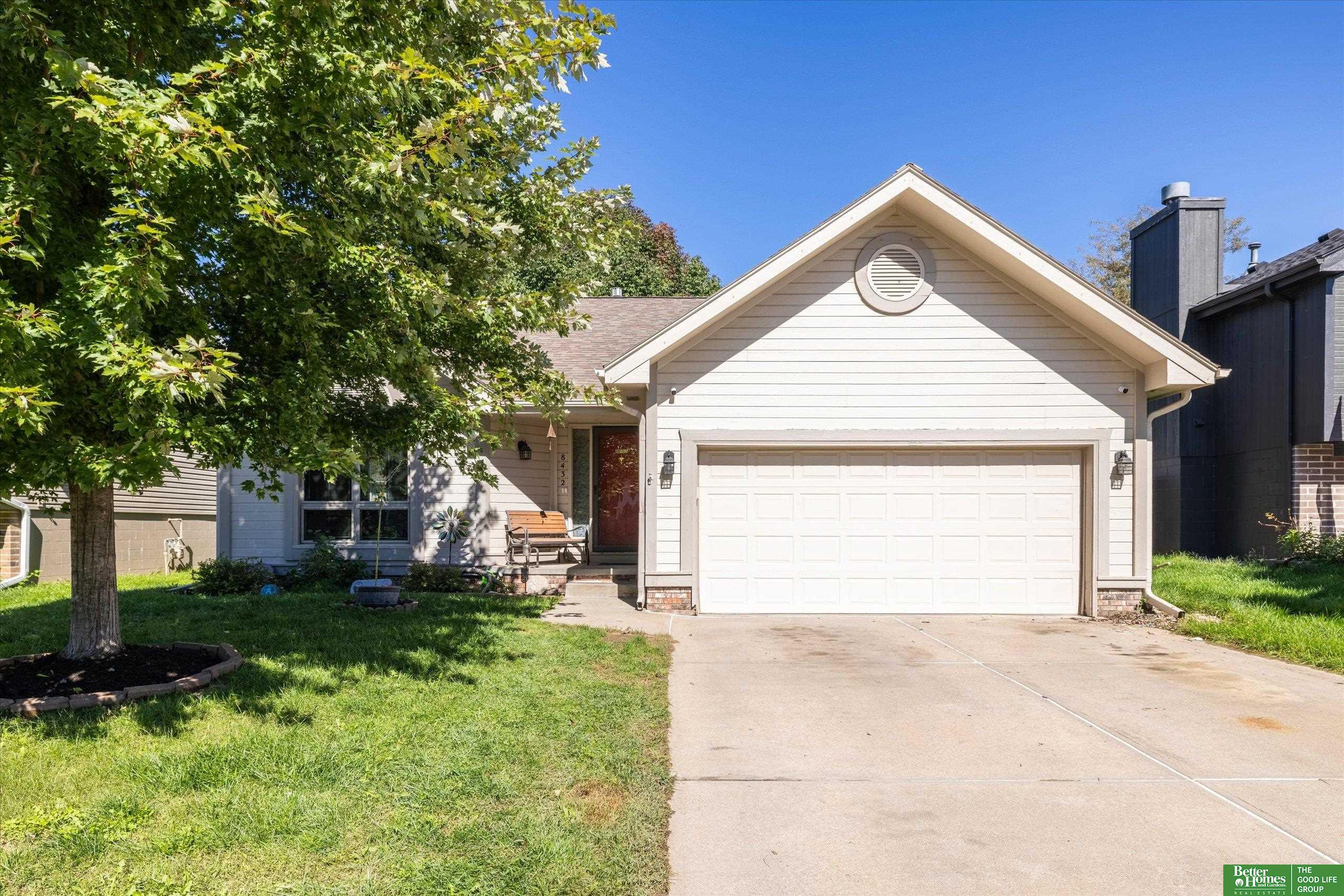 8432 Weber Street — photo