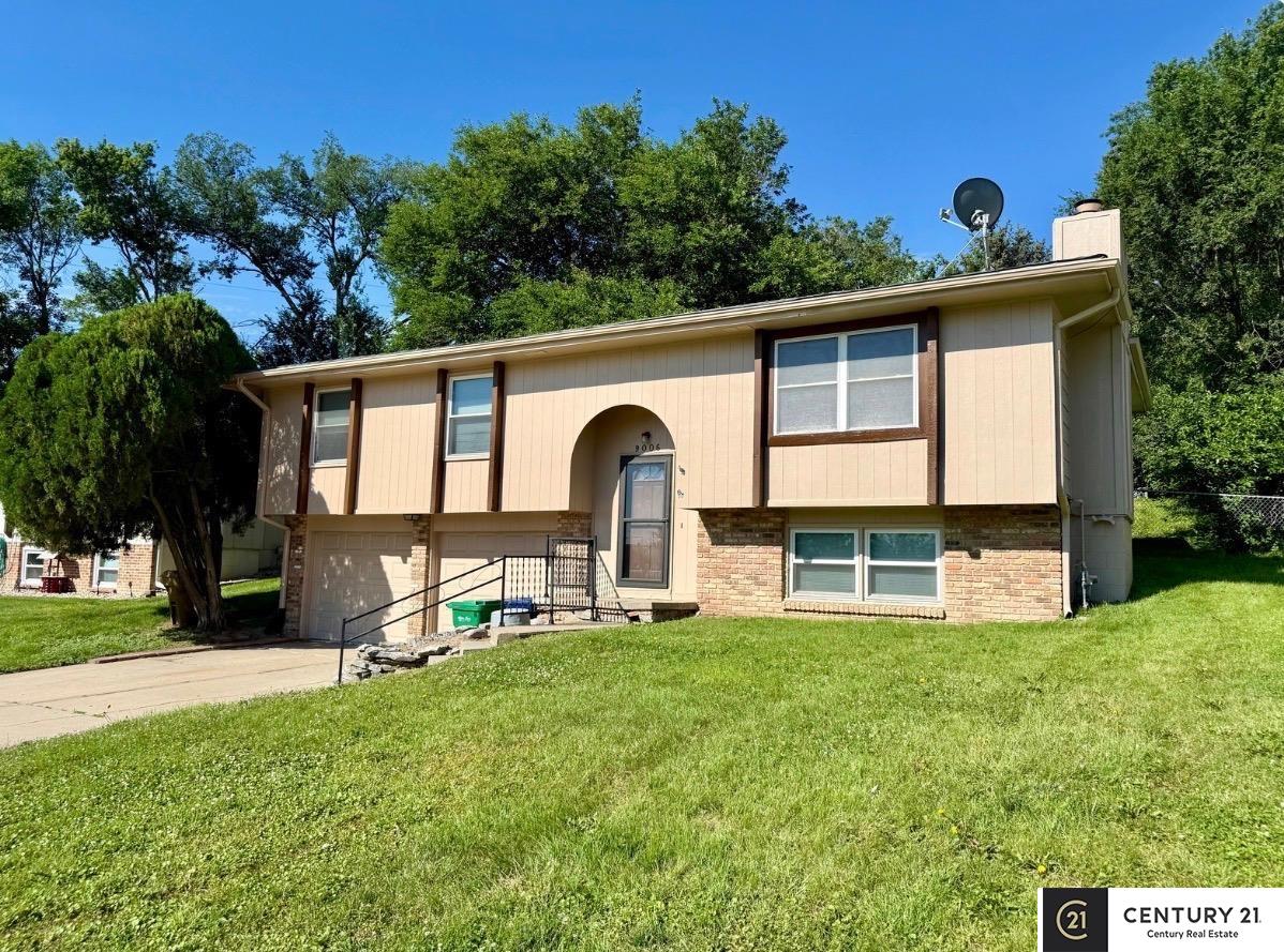 9006 Florence Drive — photo