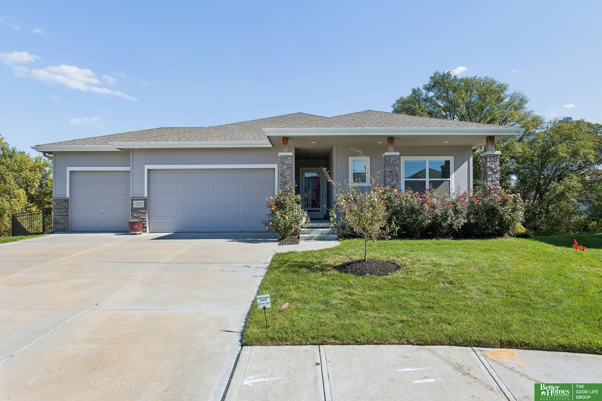 18306 Prestwick Circle — photo