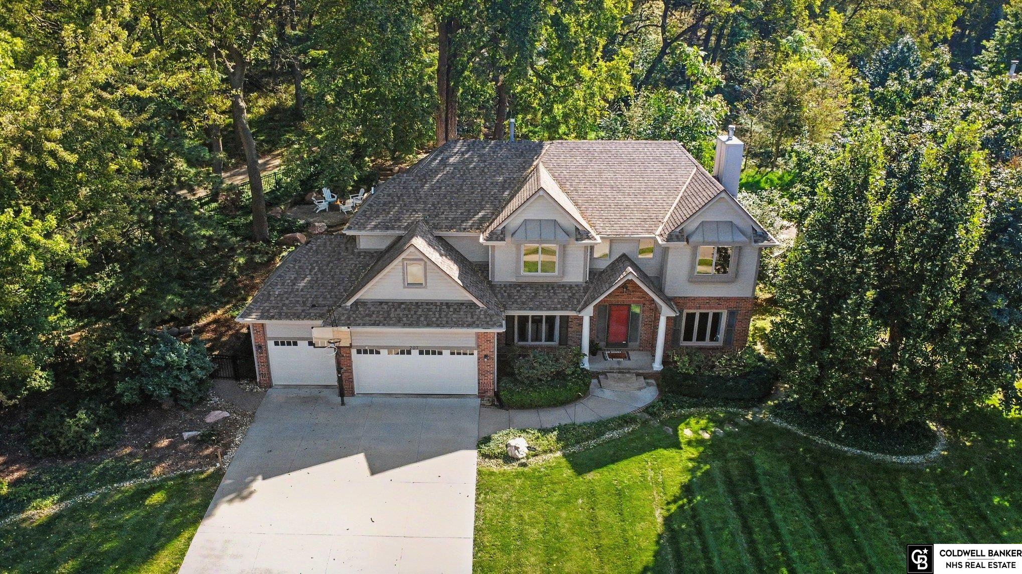 207 Martin Drive — photo