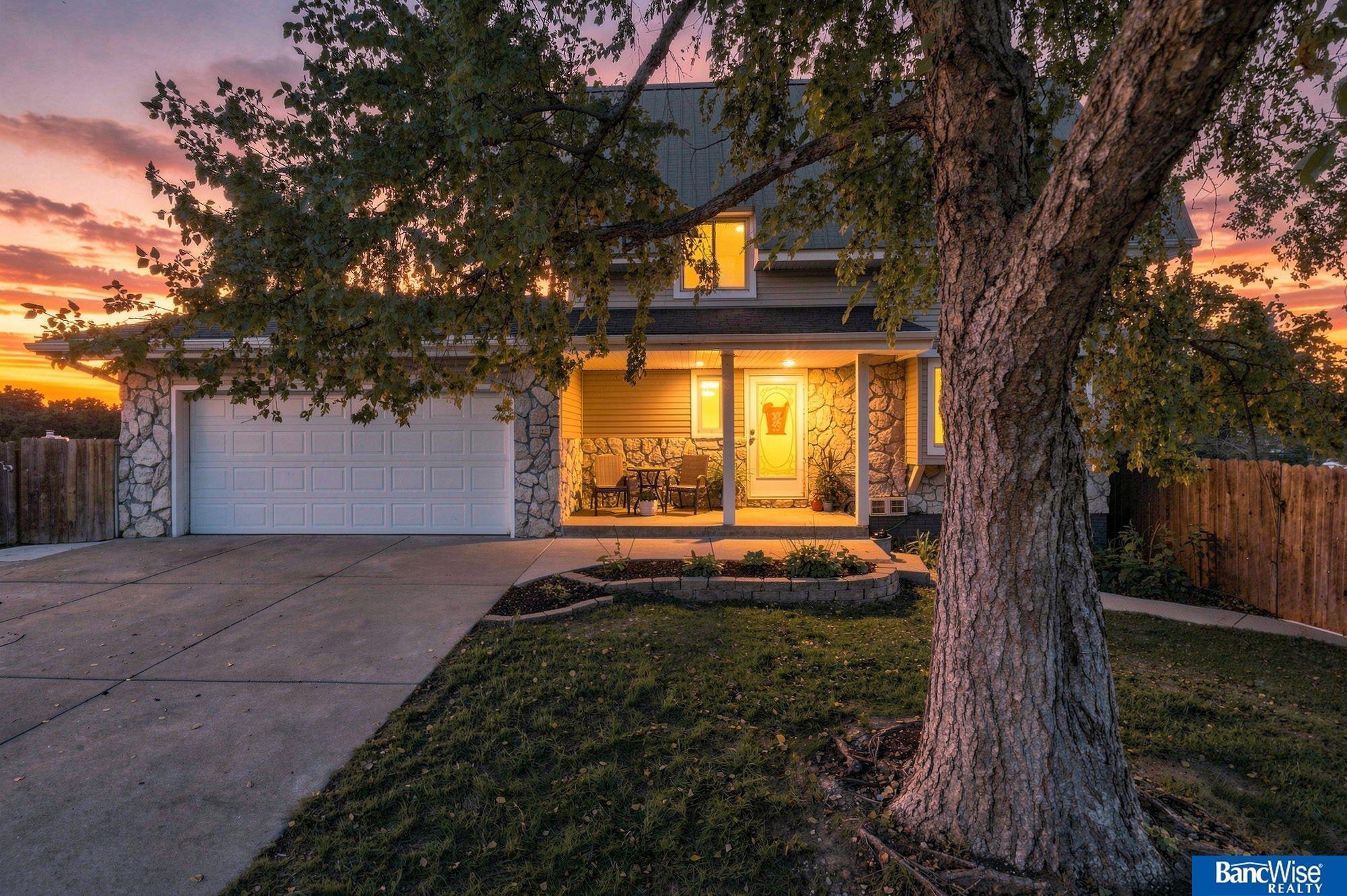 6700 Skylark Circle — photo