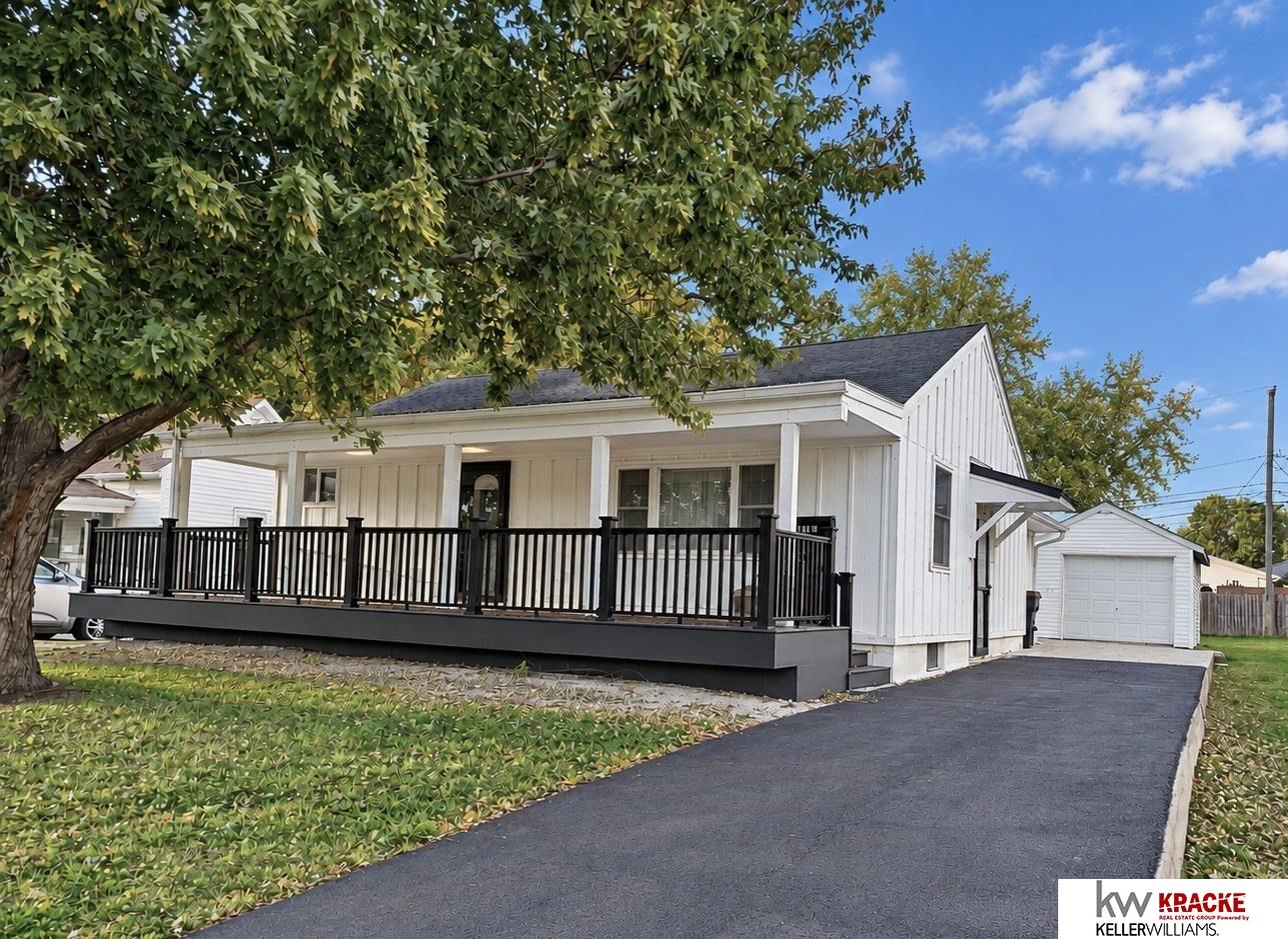 1718 E Court Street — photo