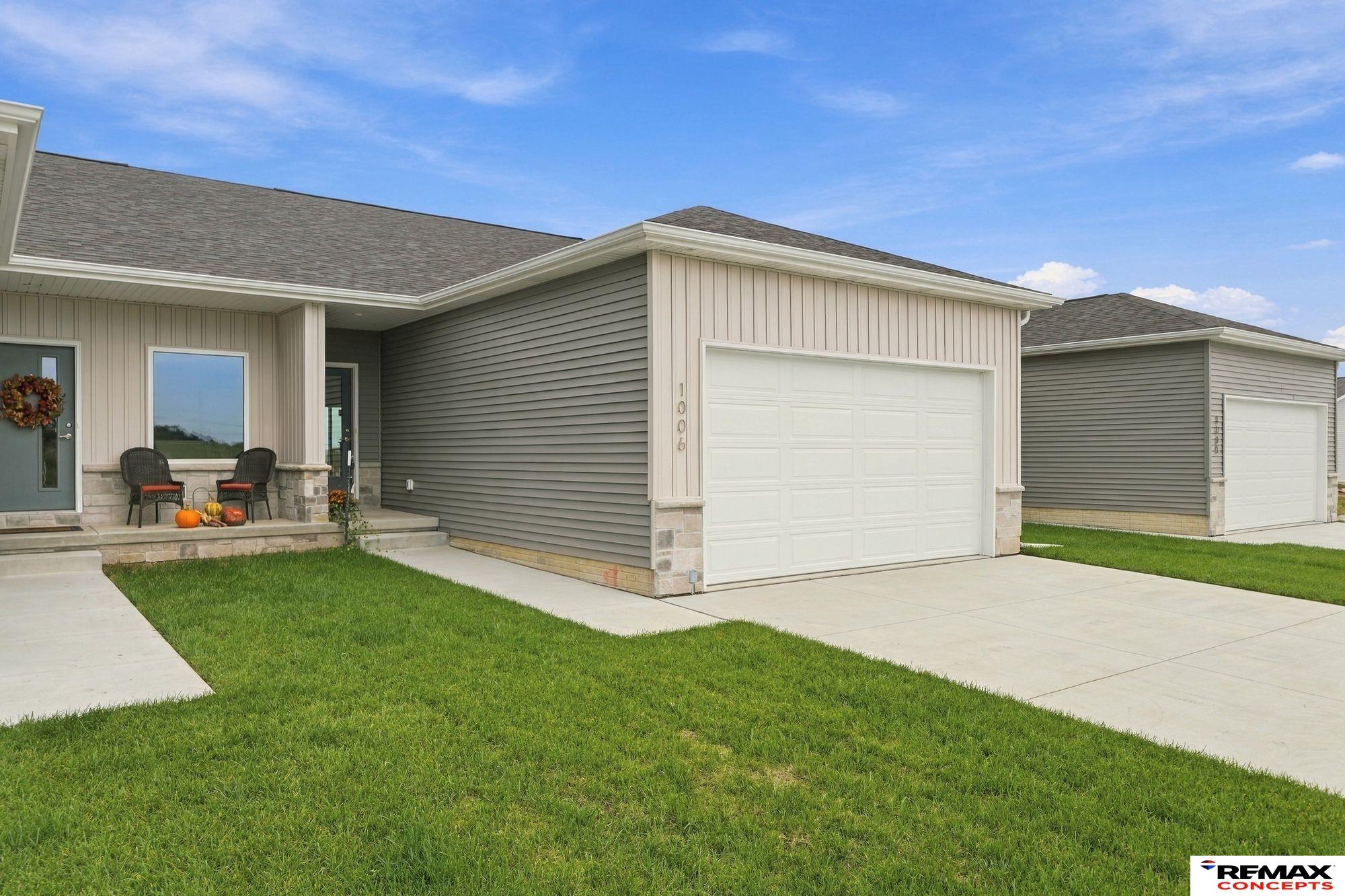 1006 W Sand Dunes Road — photo