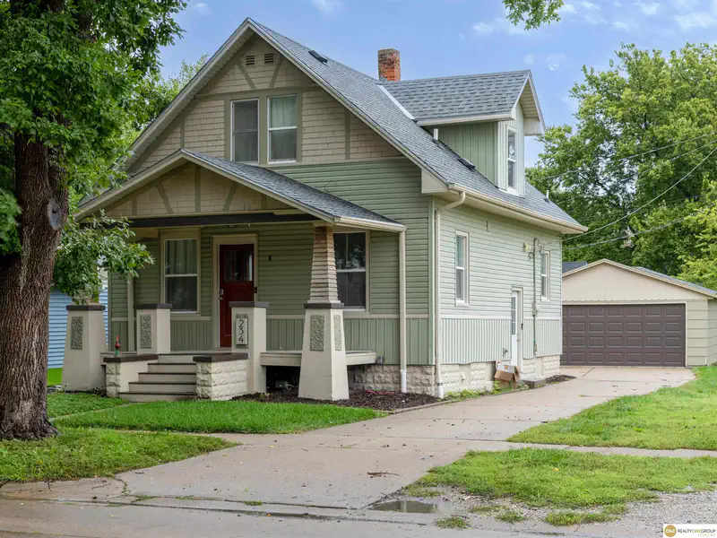 234 N Clarkson Street — photo