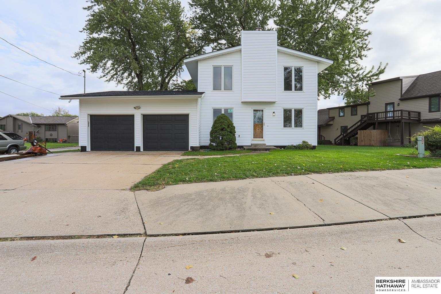 53 Lakewood Villa Street — photo