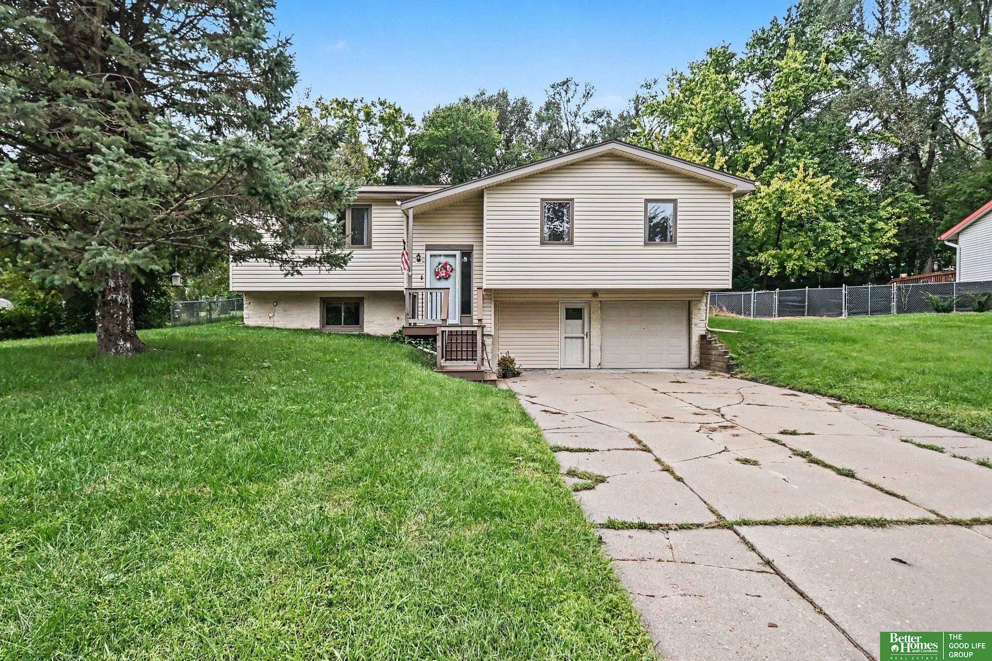 7830 Raven Oaks Drive — photo