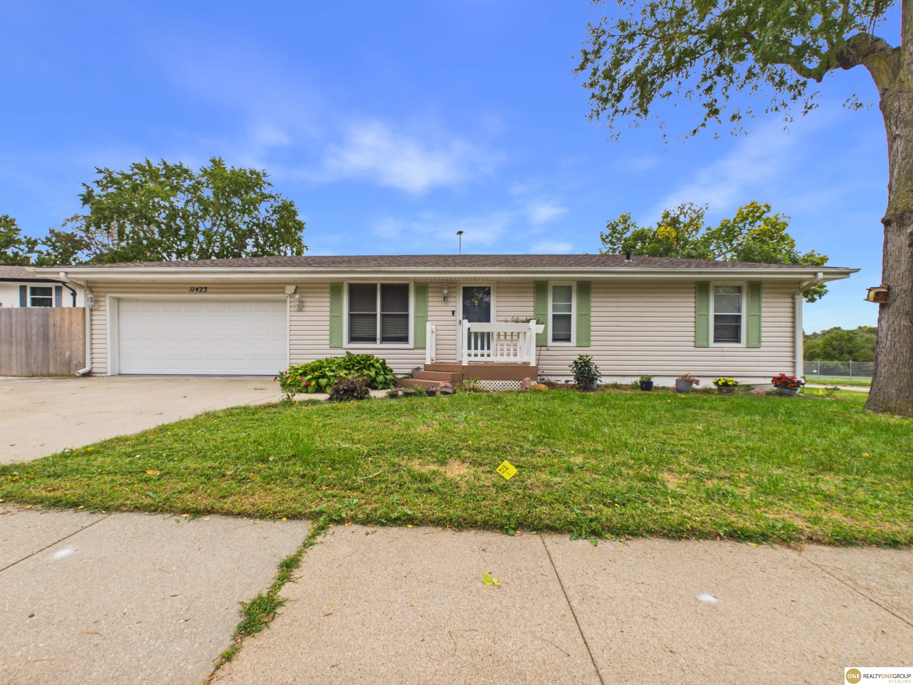 11423 S Circle — photo