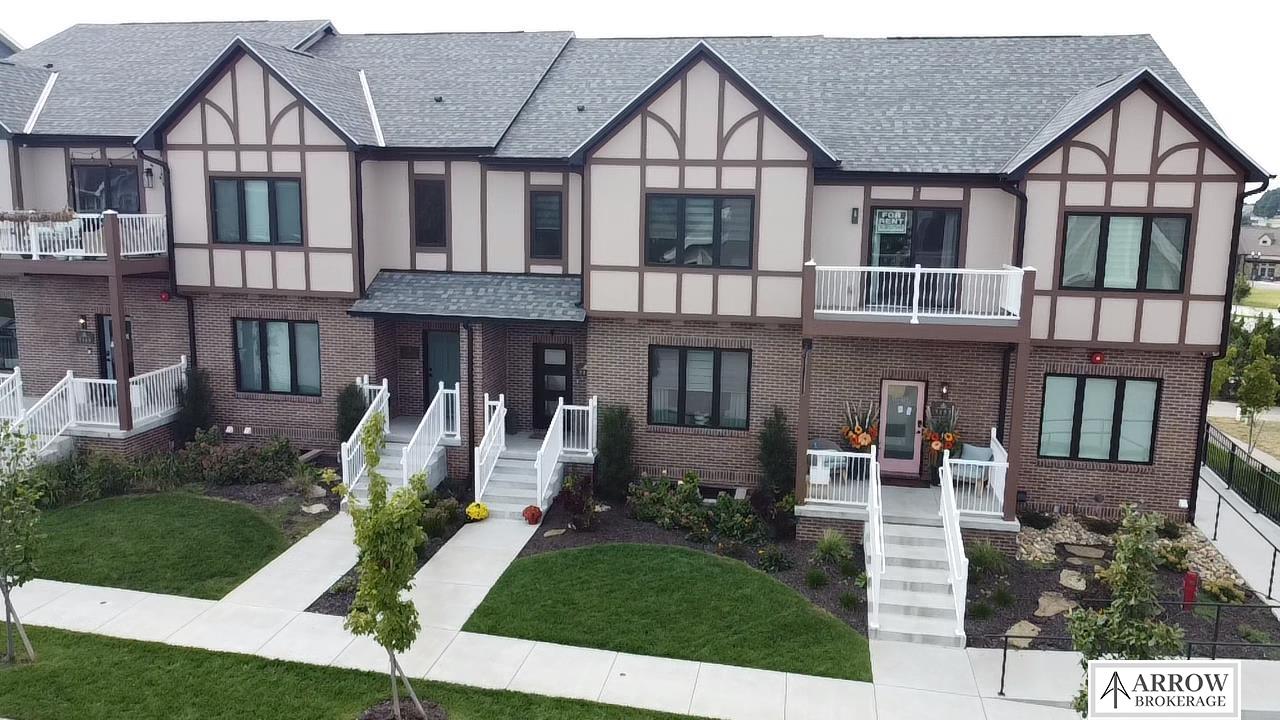 7159 Kentwell Lane — photo