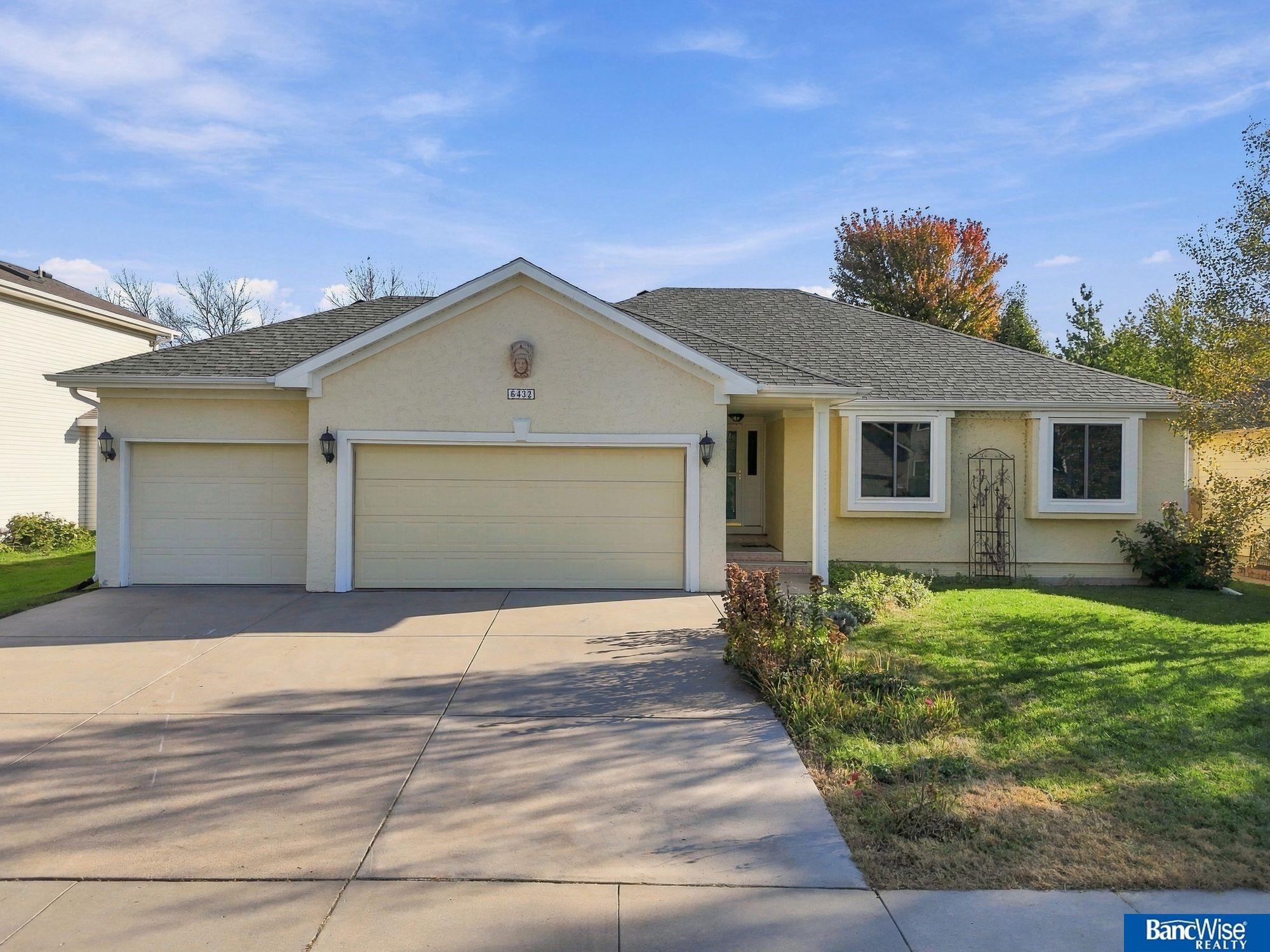 6432 Blackstone Road — photo