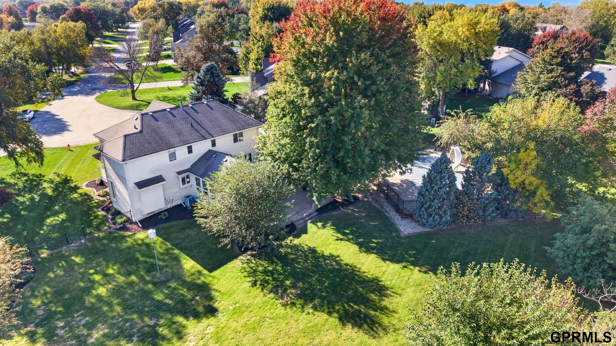 21302 Ridgewood Road Circle — photo