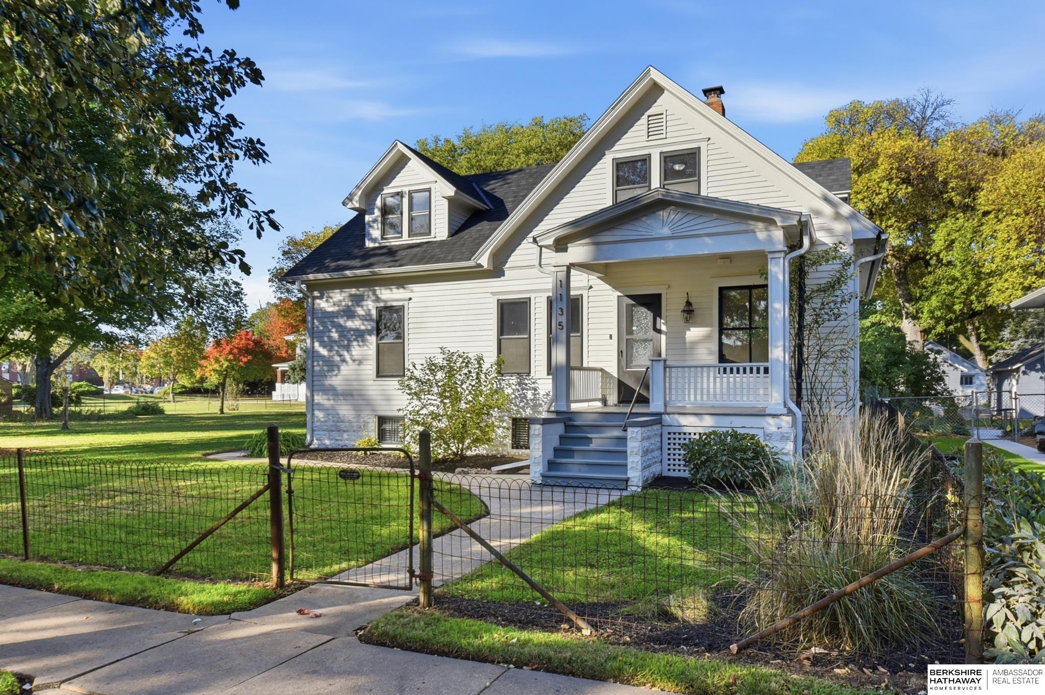1135 N Pebble Street — photo