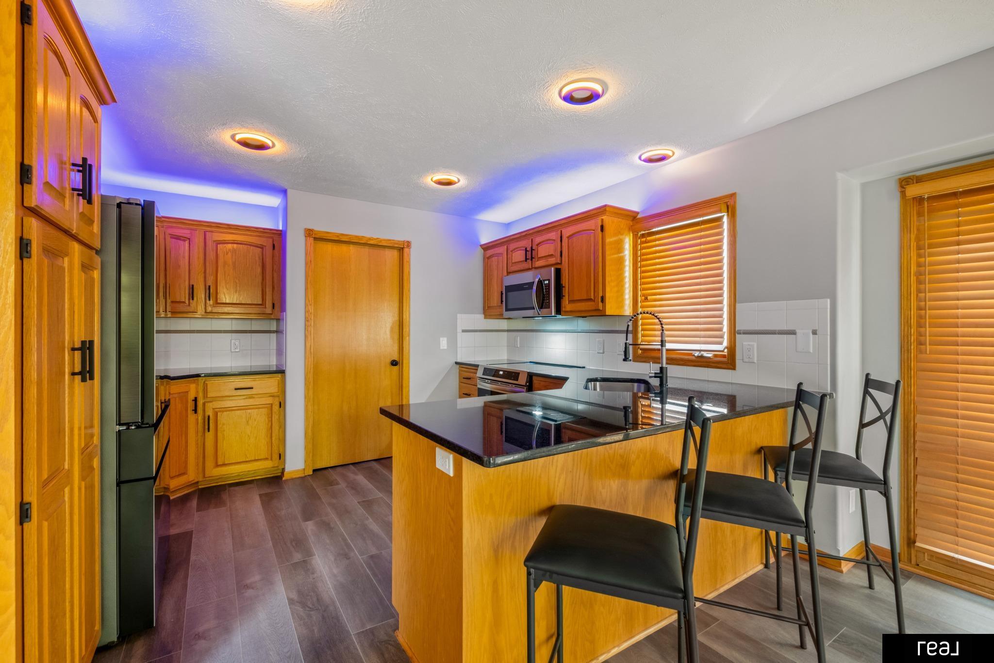 2516 Lynnwood Drive — photo