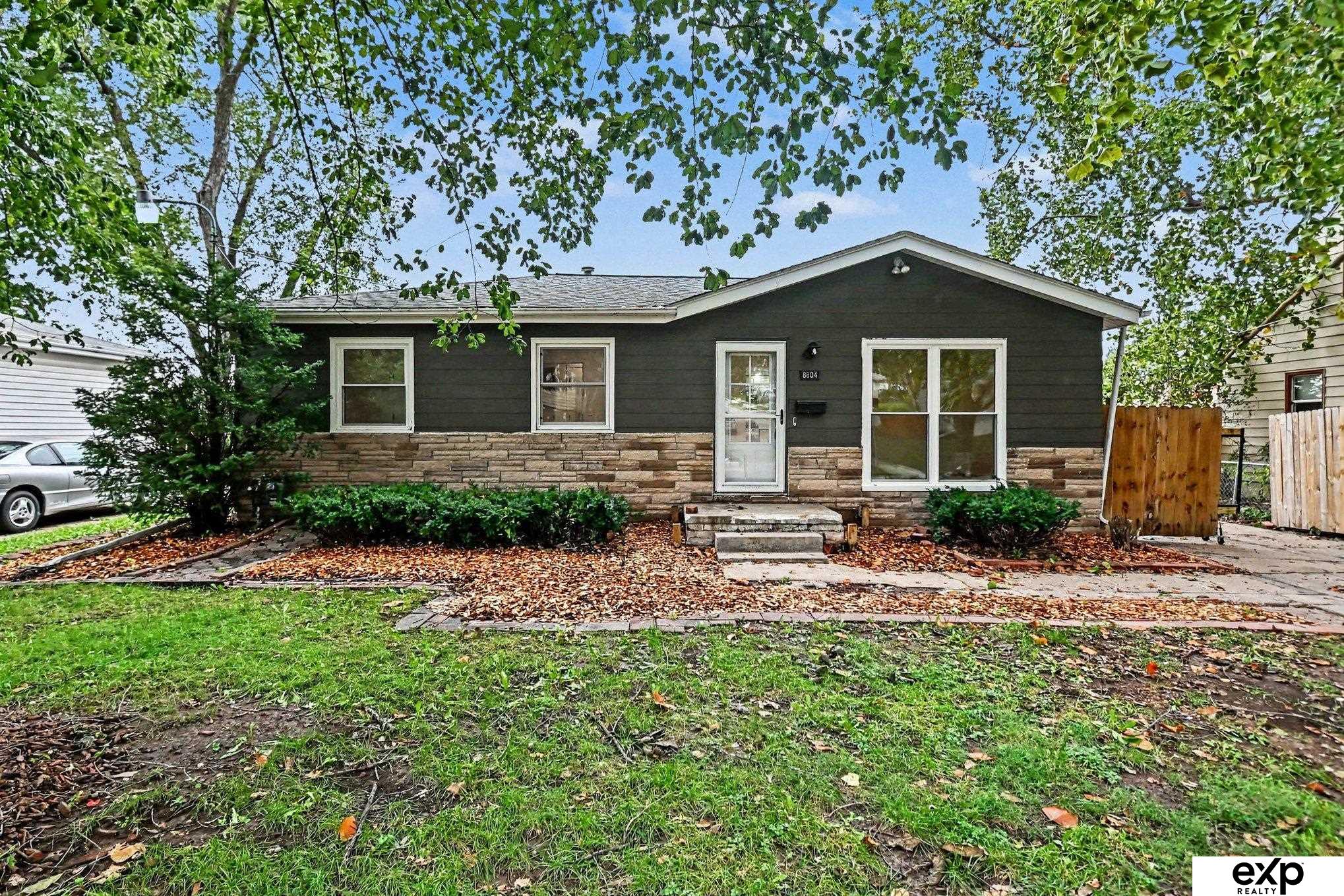 8804 Westridge Drive — photo