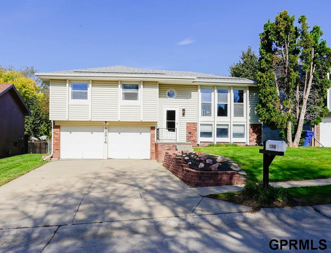 12816 Olive Street Circle — photo