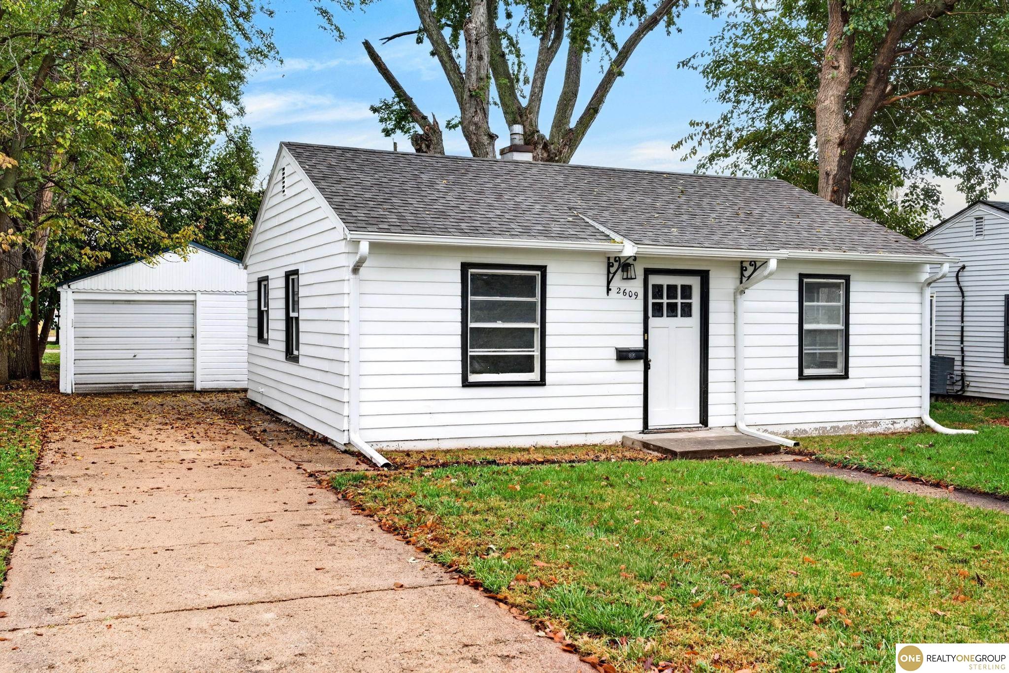 2609 Calhoun Street — photo