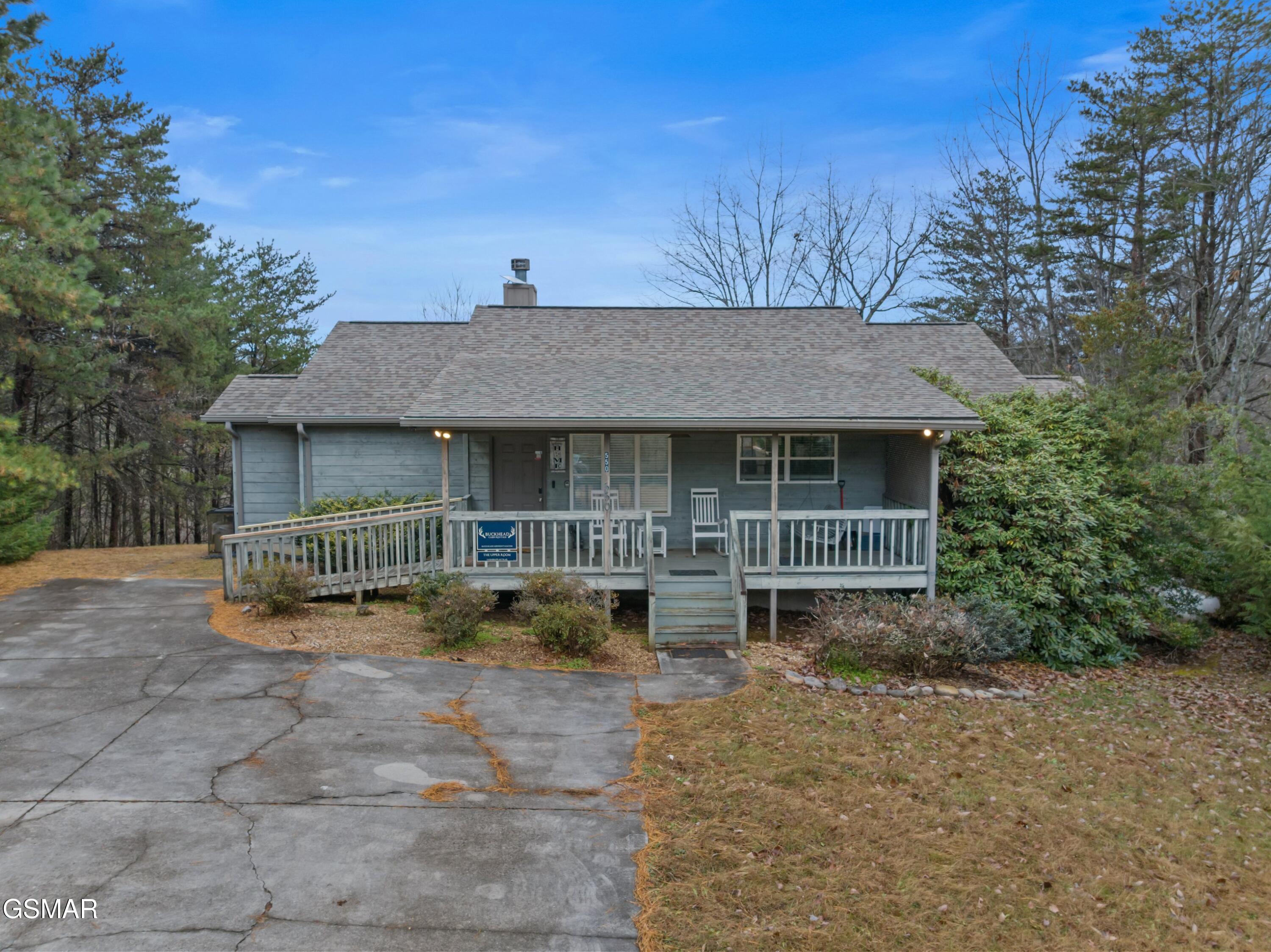 550 Sassafras Trail — photo