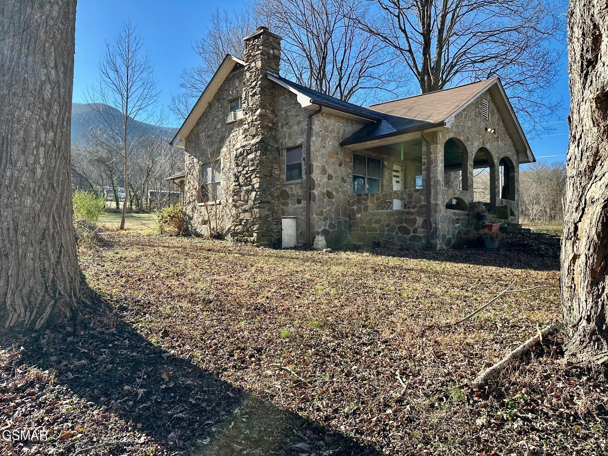 3528 Sugar Camp Circle — photo