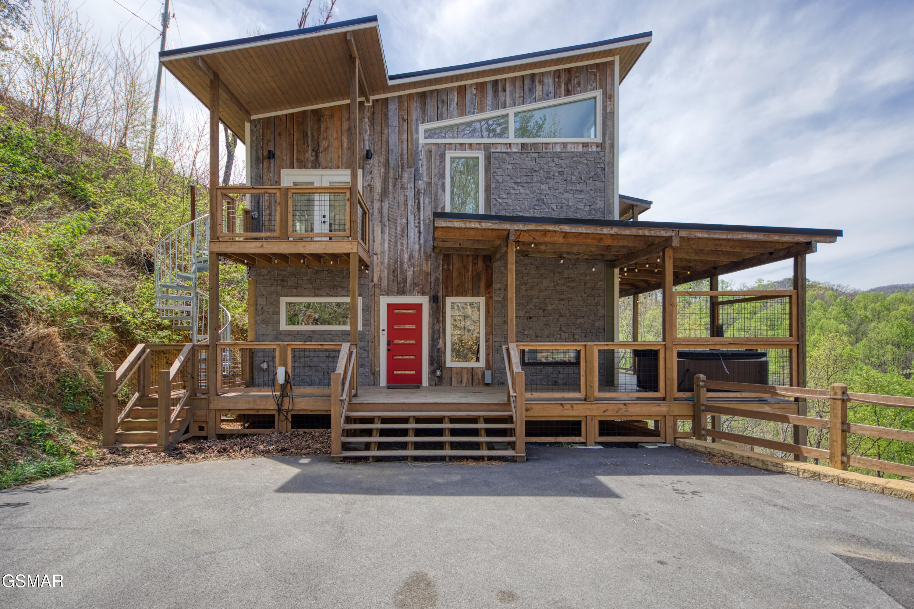 3322 Sugar Maple Loop Road — photo