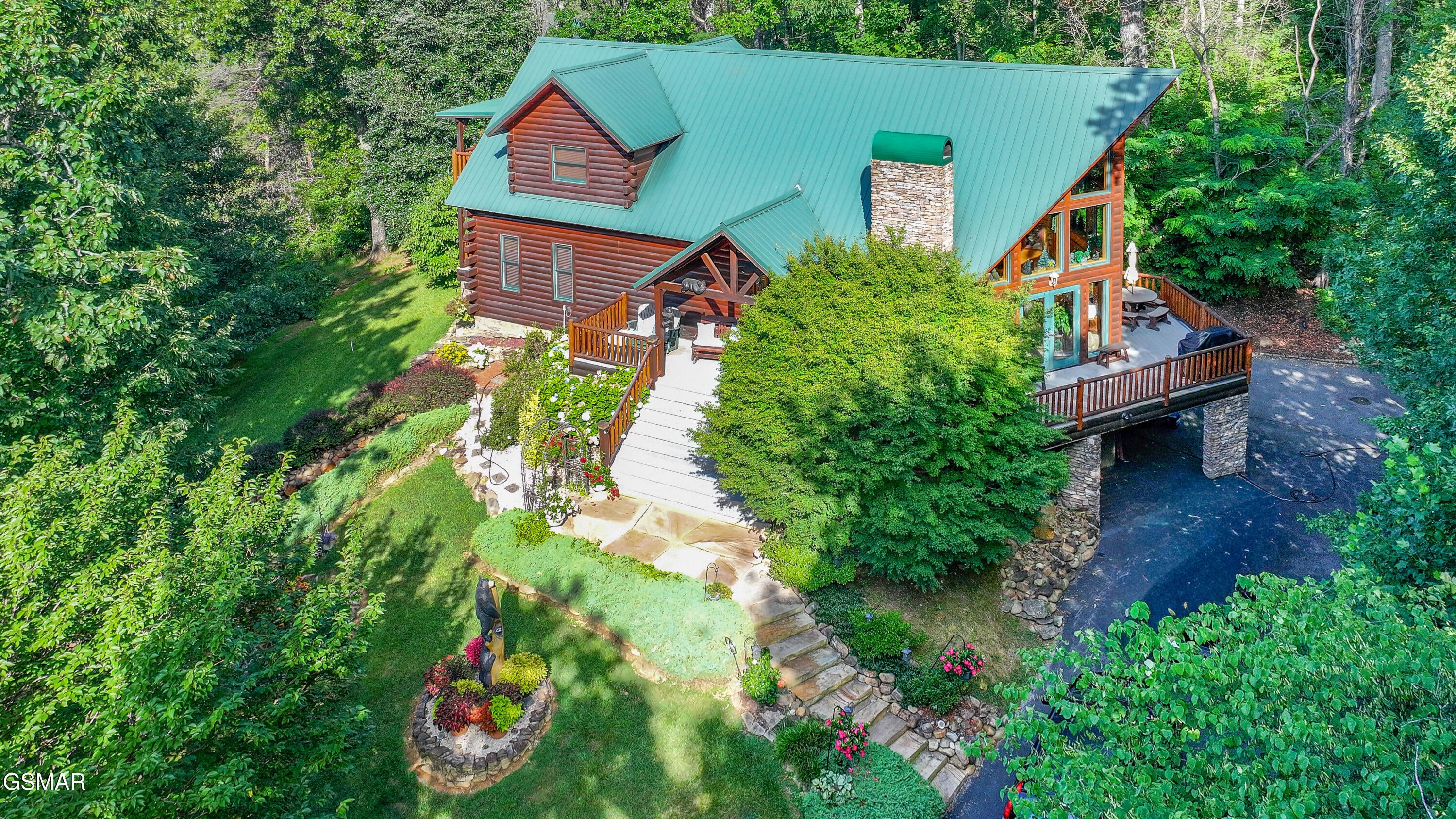 3341 Sugar Maple Loop Road — photo