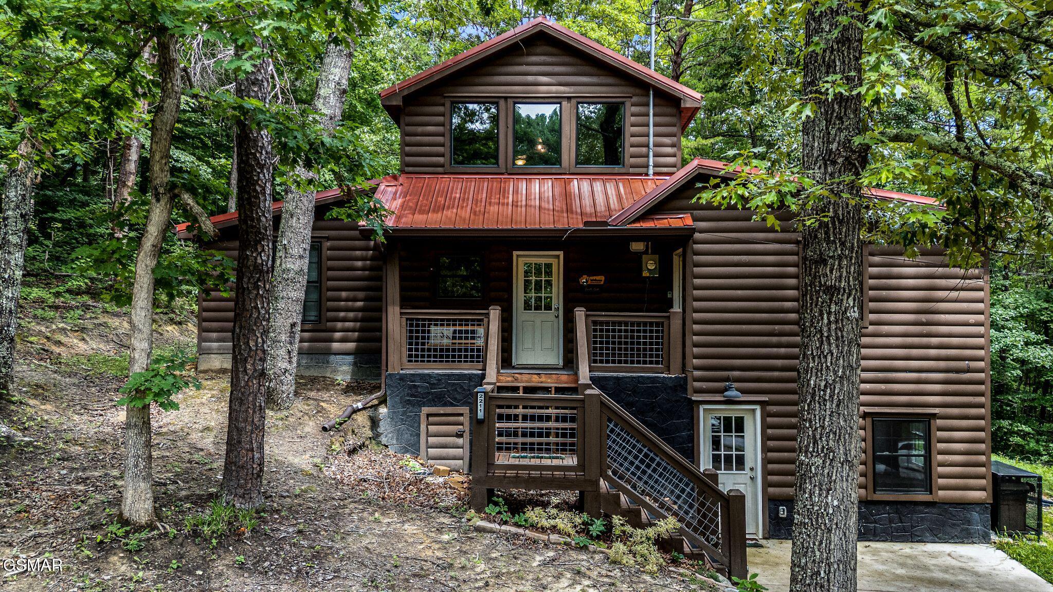 2211 Lake View Lane — photo