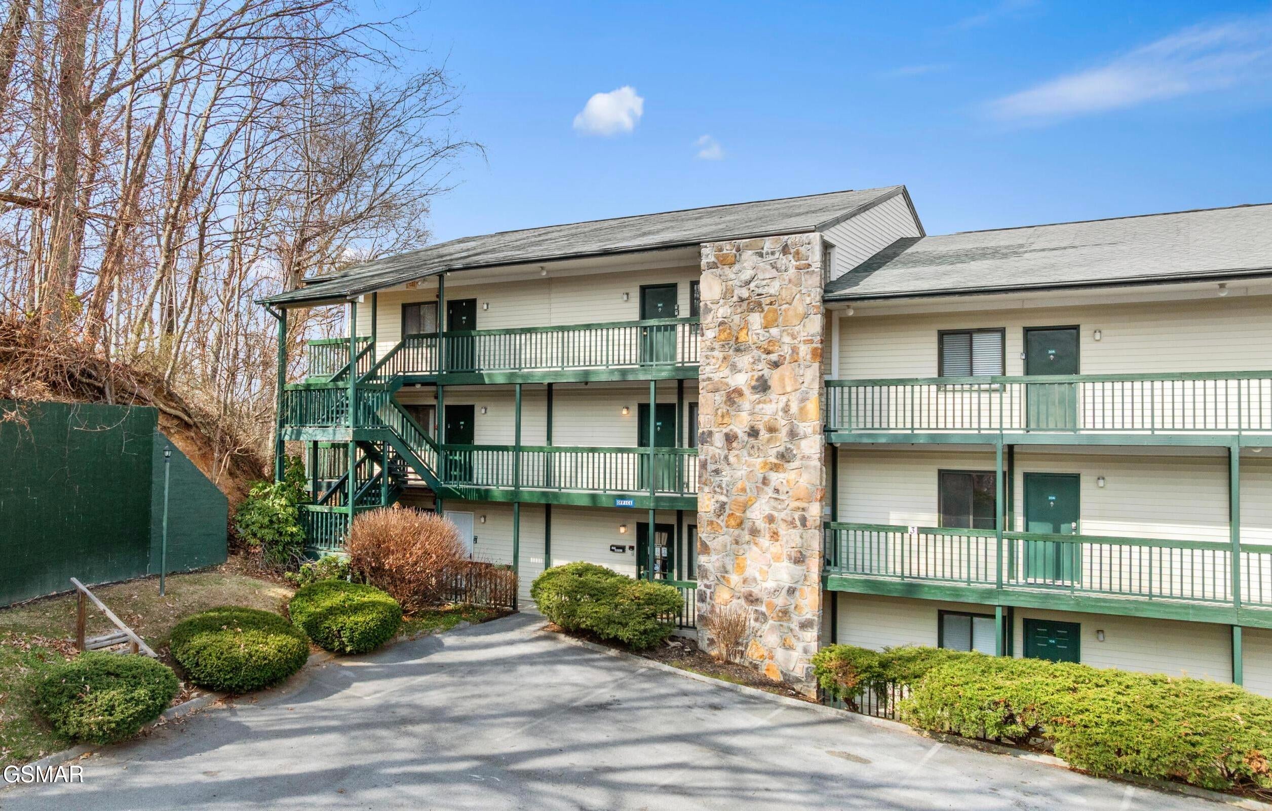 1102 Ski View Drive 306 — photo