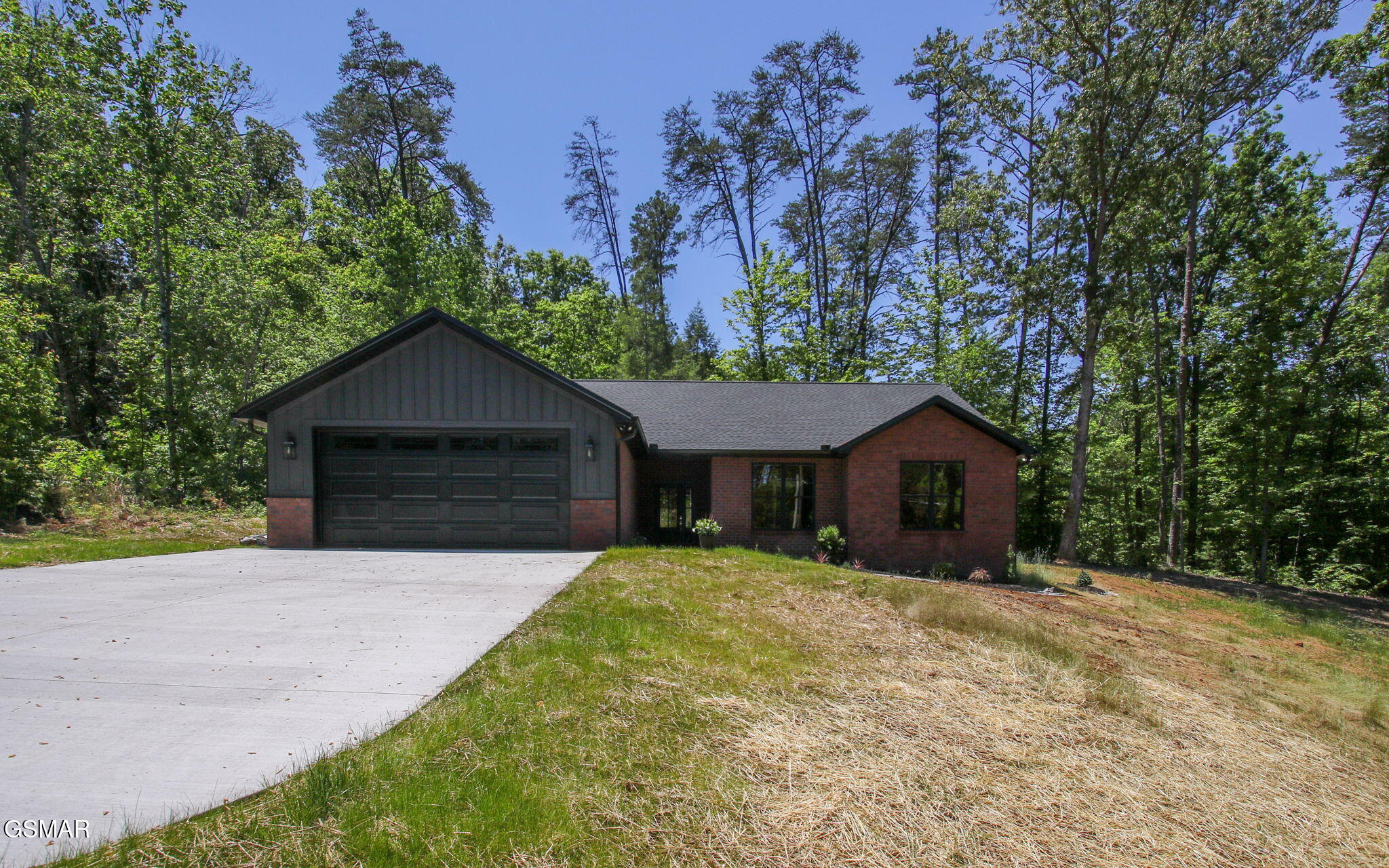 1632 Valley Woods Drive — photo