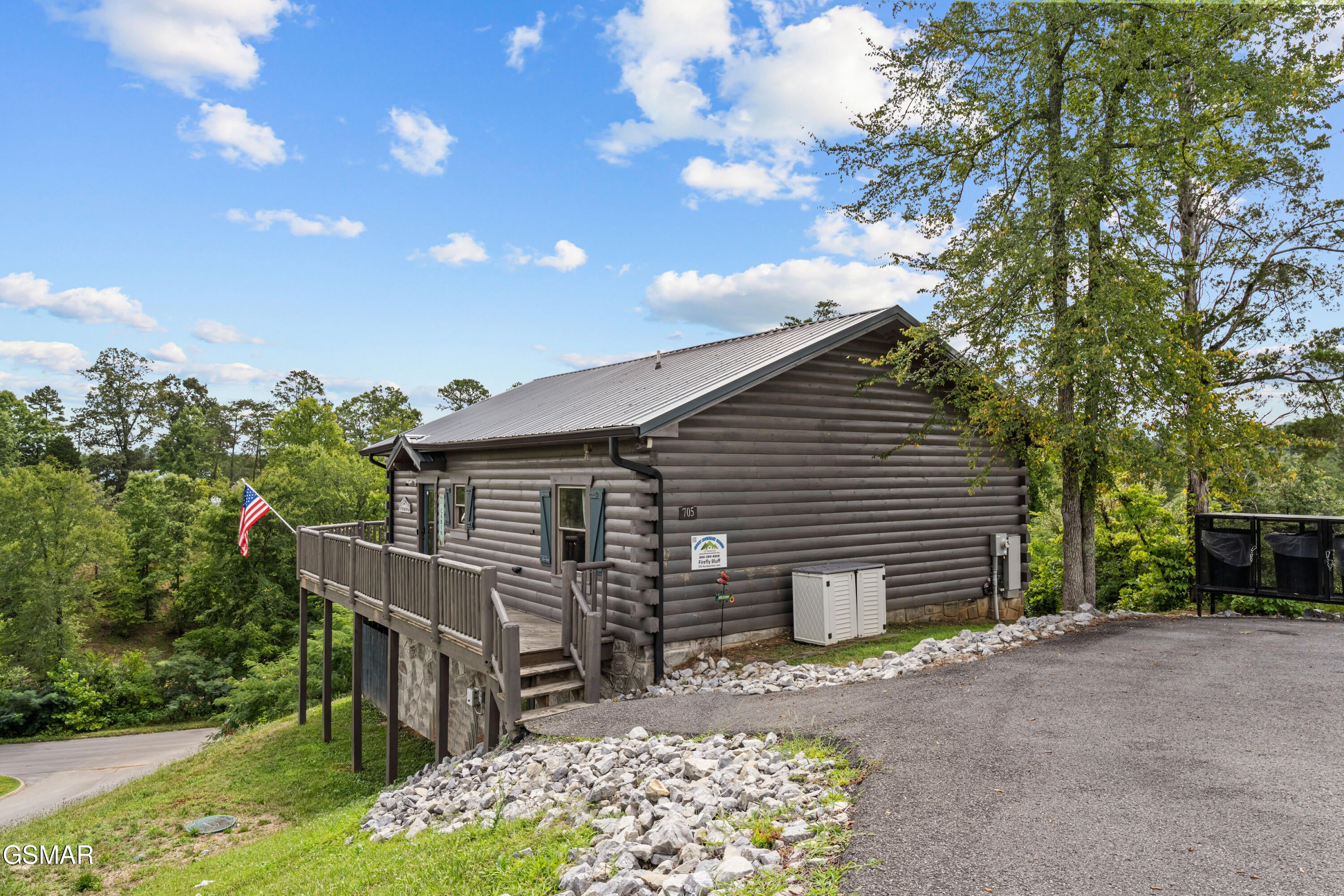 705 Rondayview Lane, Sevierville, TN 37876 — photo 3
