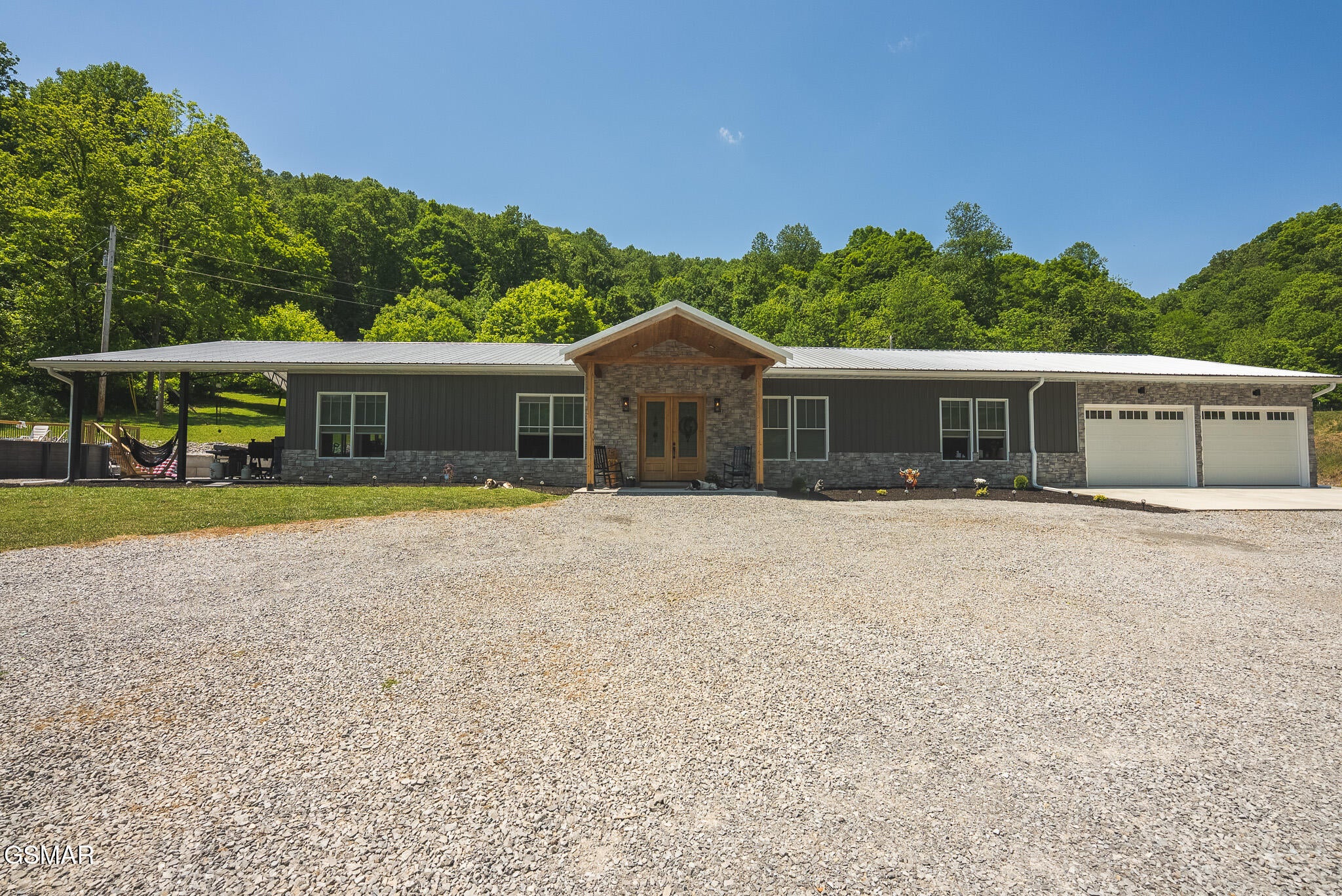 622 Earls Hollow Road — photo