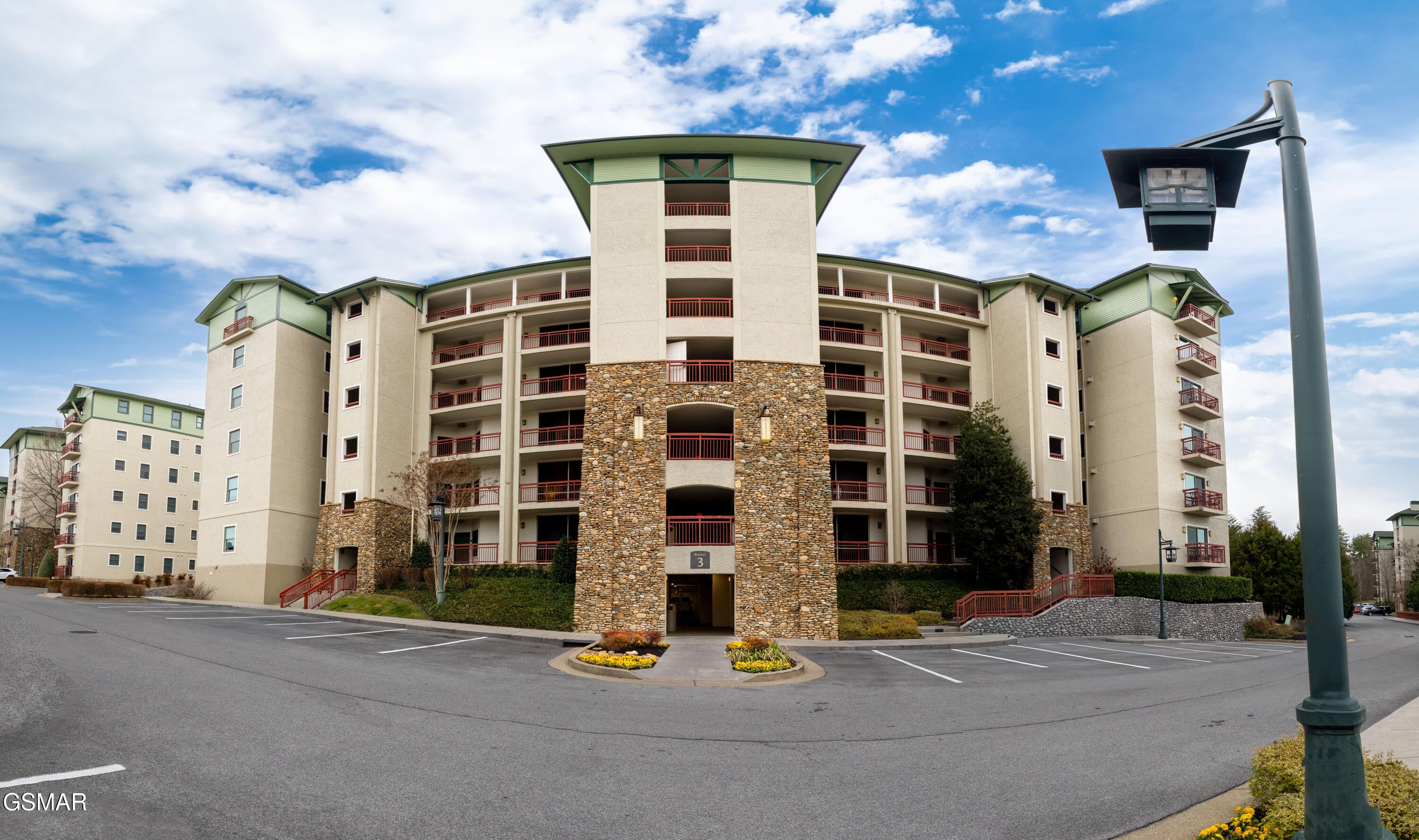 212 Dollywood Lane Unit 355 — photo