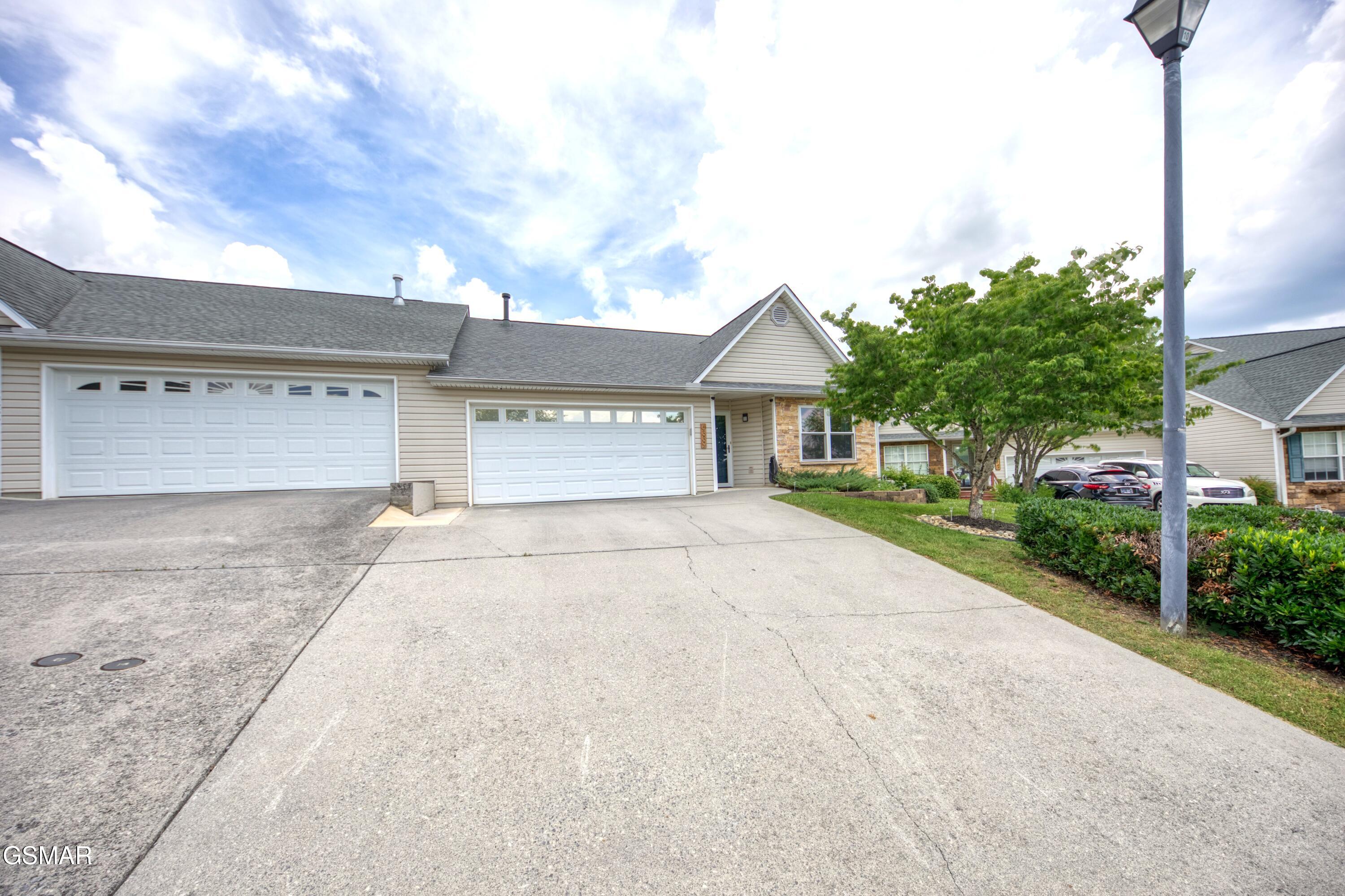6339 Sky Song Lane — photo