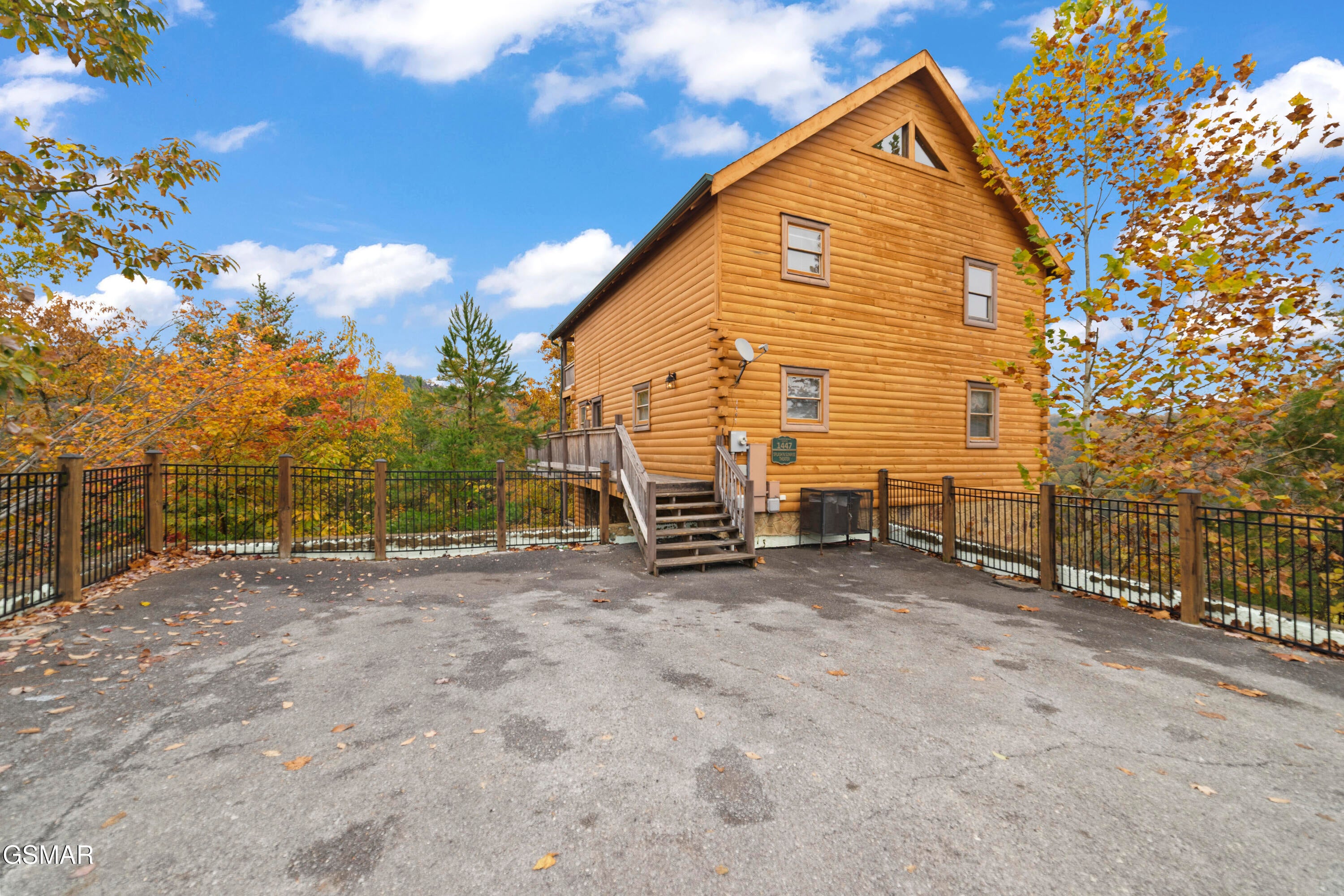 1447 Eagle Cloud Way — photo