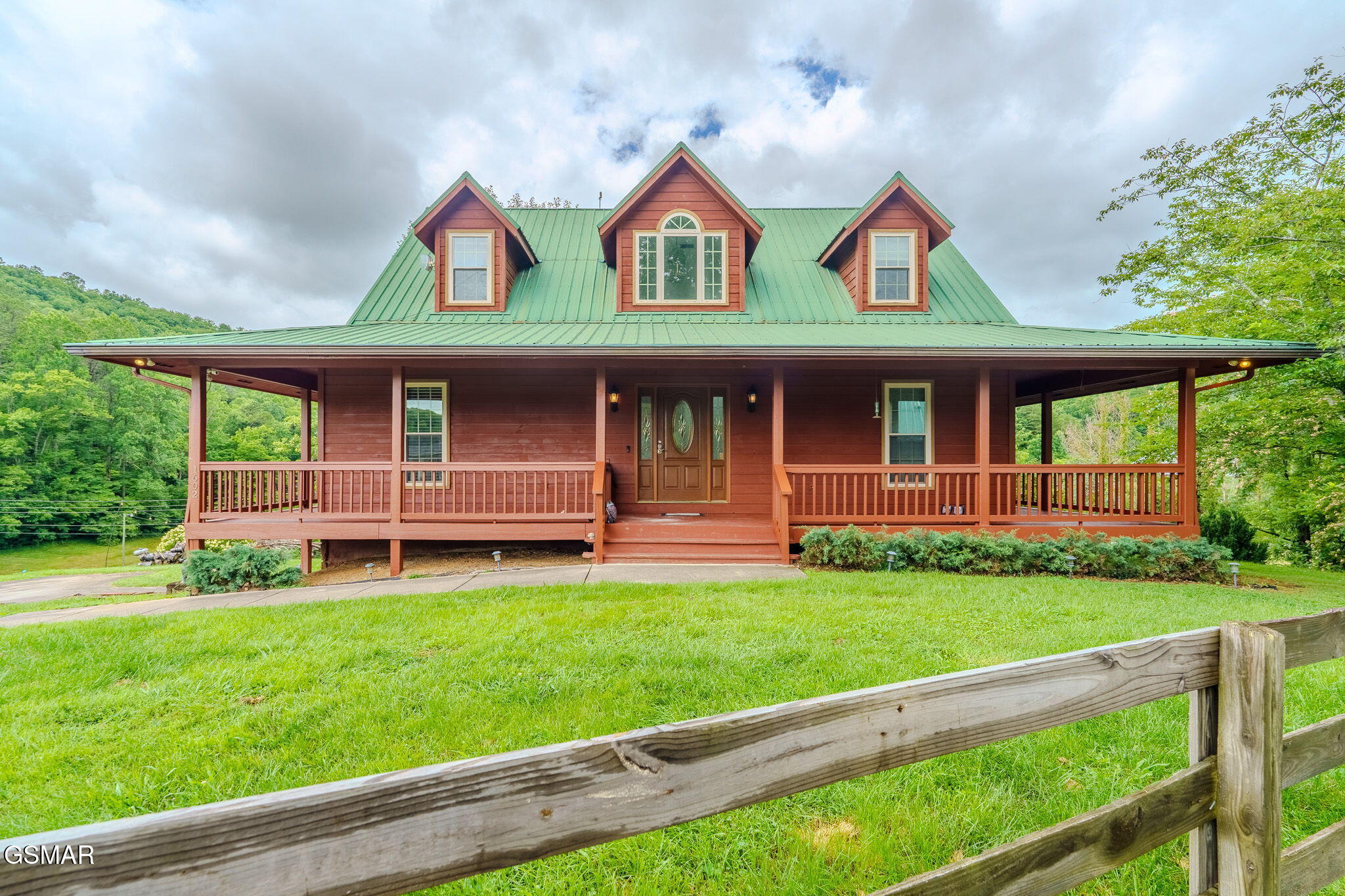 1602 Cove Crest Drive — photo
