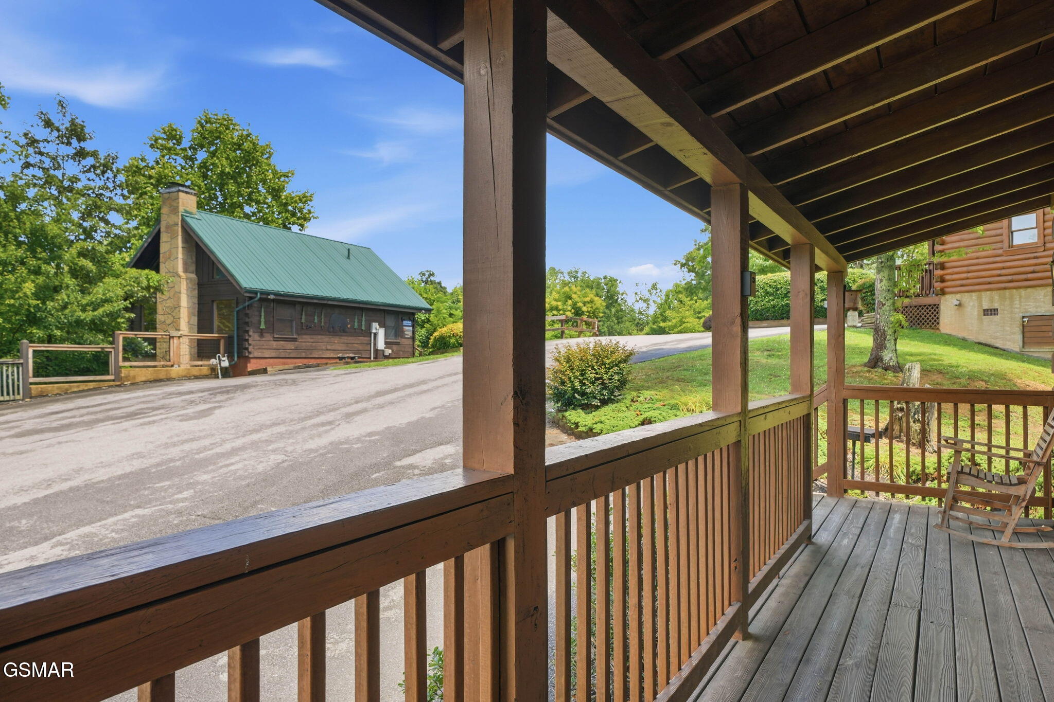 Home in Pigeon Forge, TN 37863 — photo 3