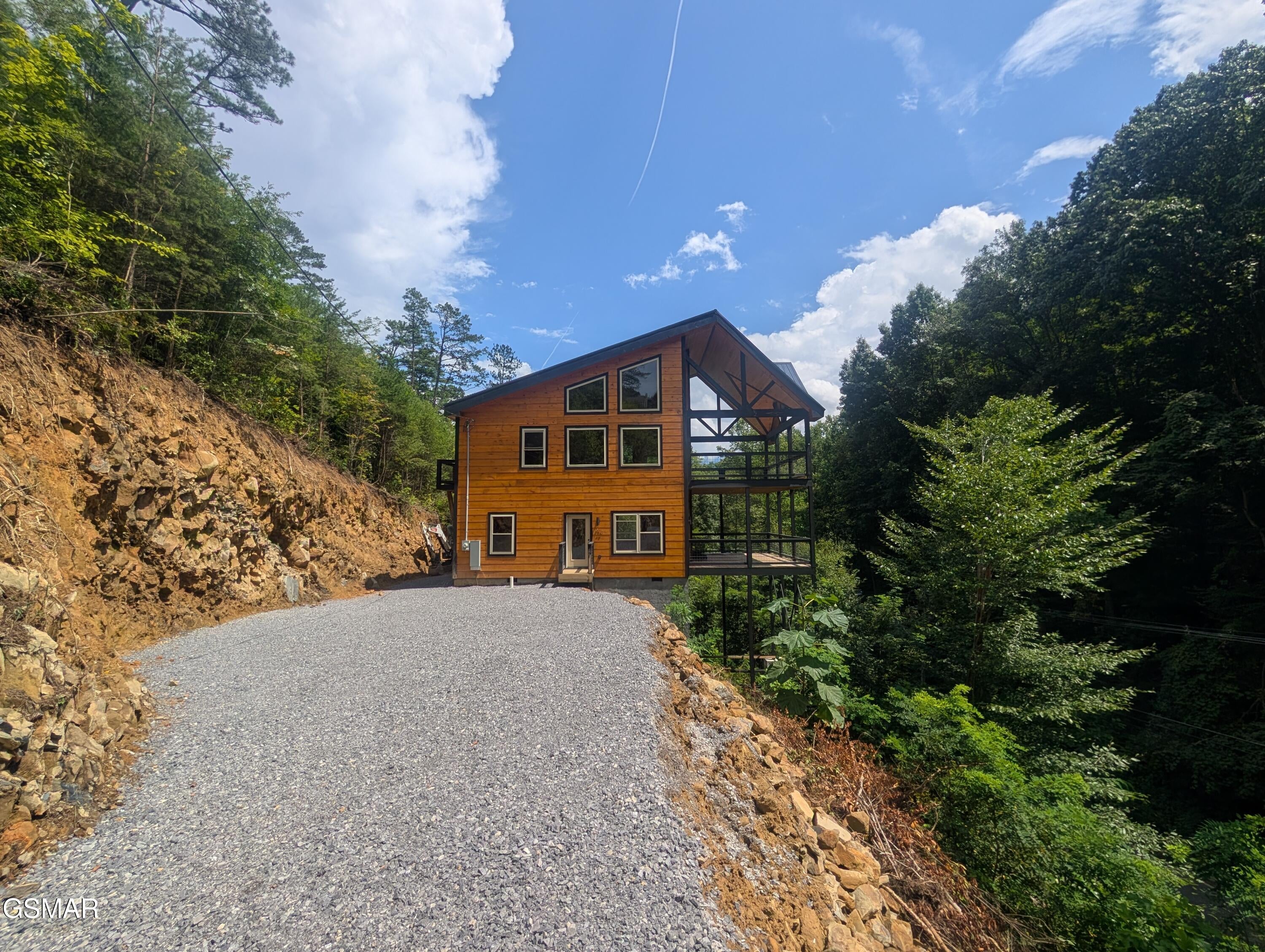 928 Ski Mountain Road — photo