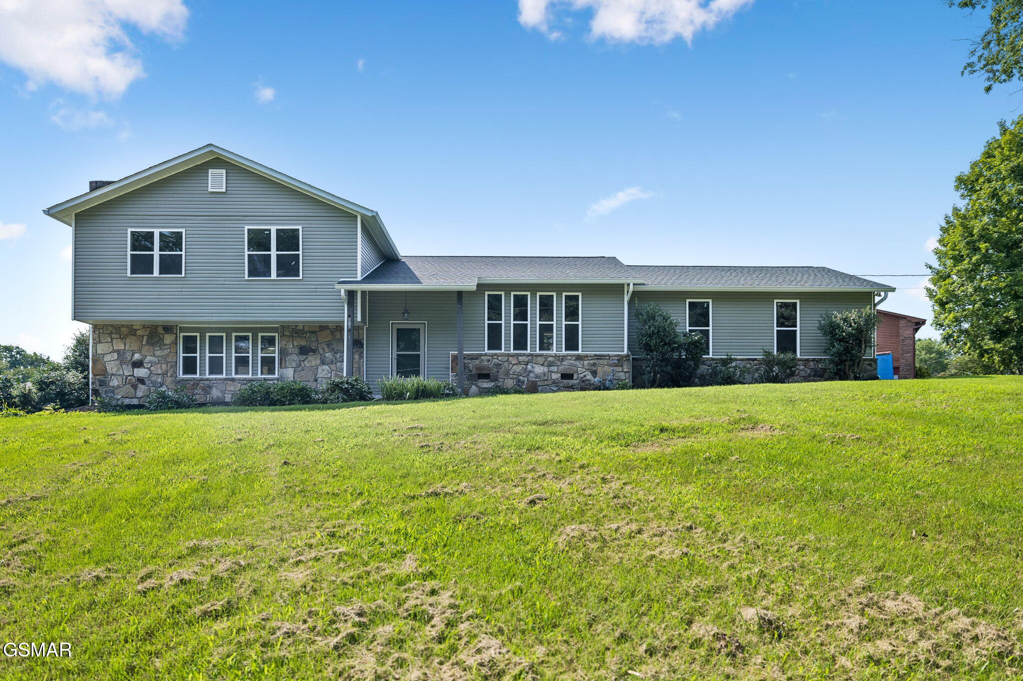 213 Chapman Overlook Drive — photo
