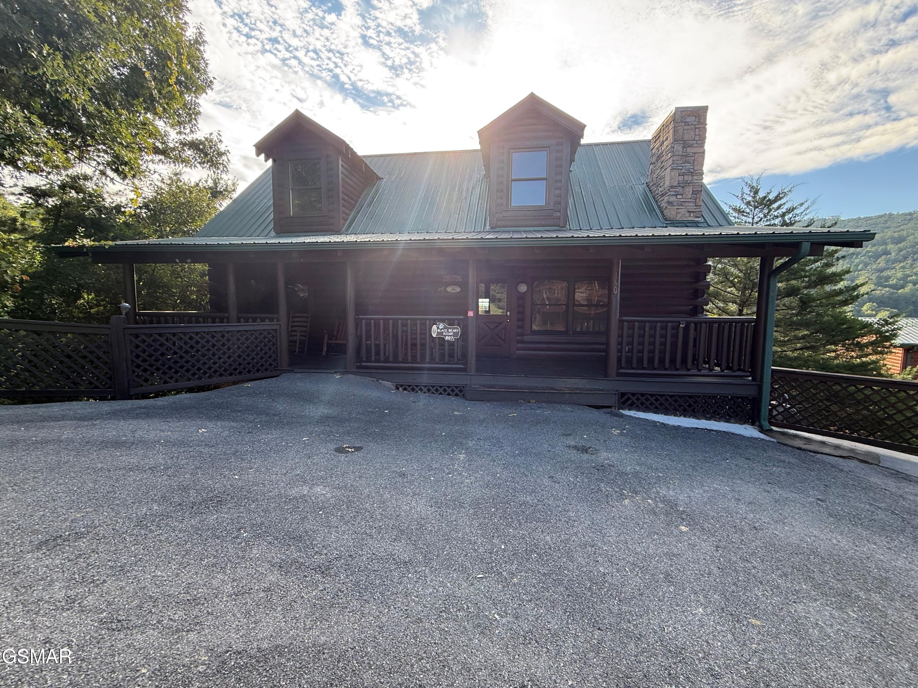 3160 White Falcon Way — photo